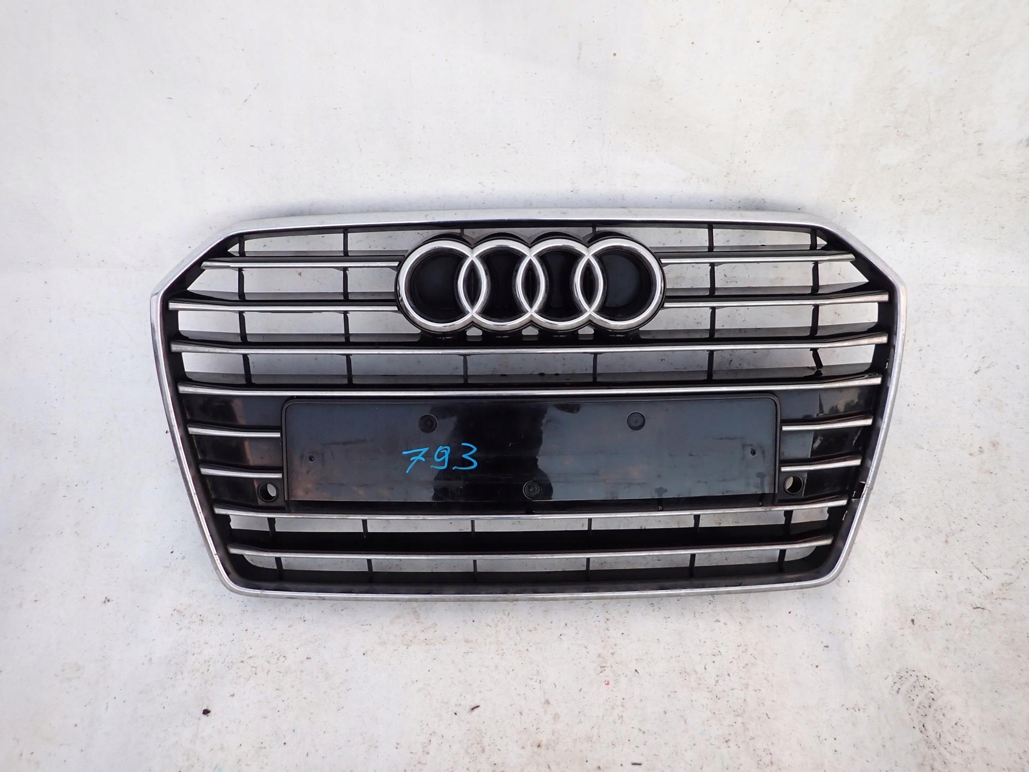 AUDI A6 C7 4G LIFT 14-18 решітка радіатора