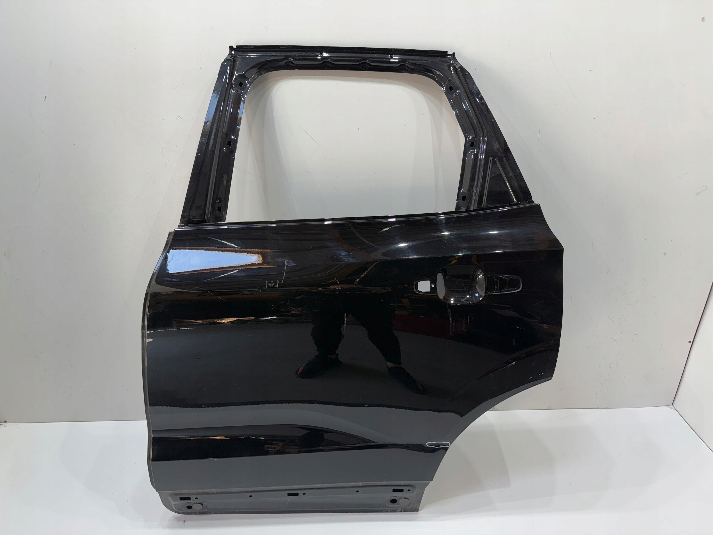 VOLVO XC60 XC-60 II DRZWI TYŁ TYLNE LEWE