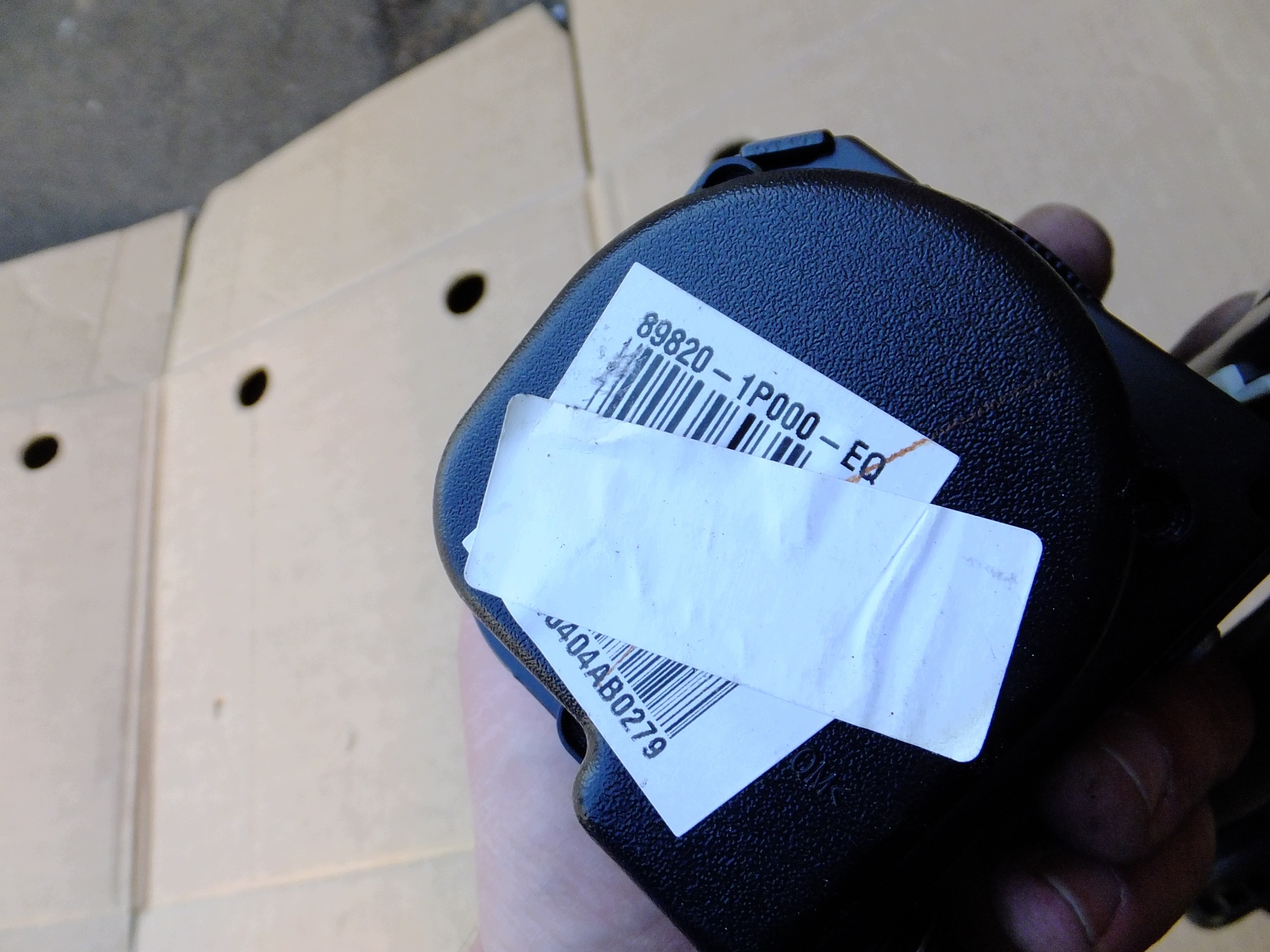 sicherheitsgurt rechts heck hyundai ix20 2014r 89820-1P000