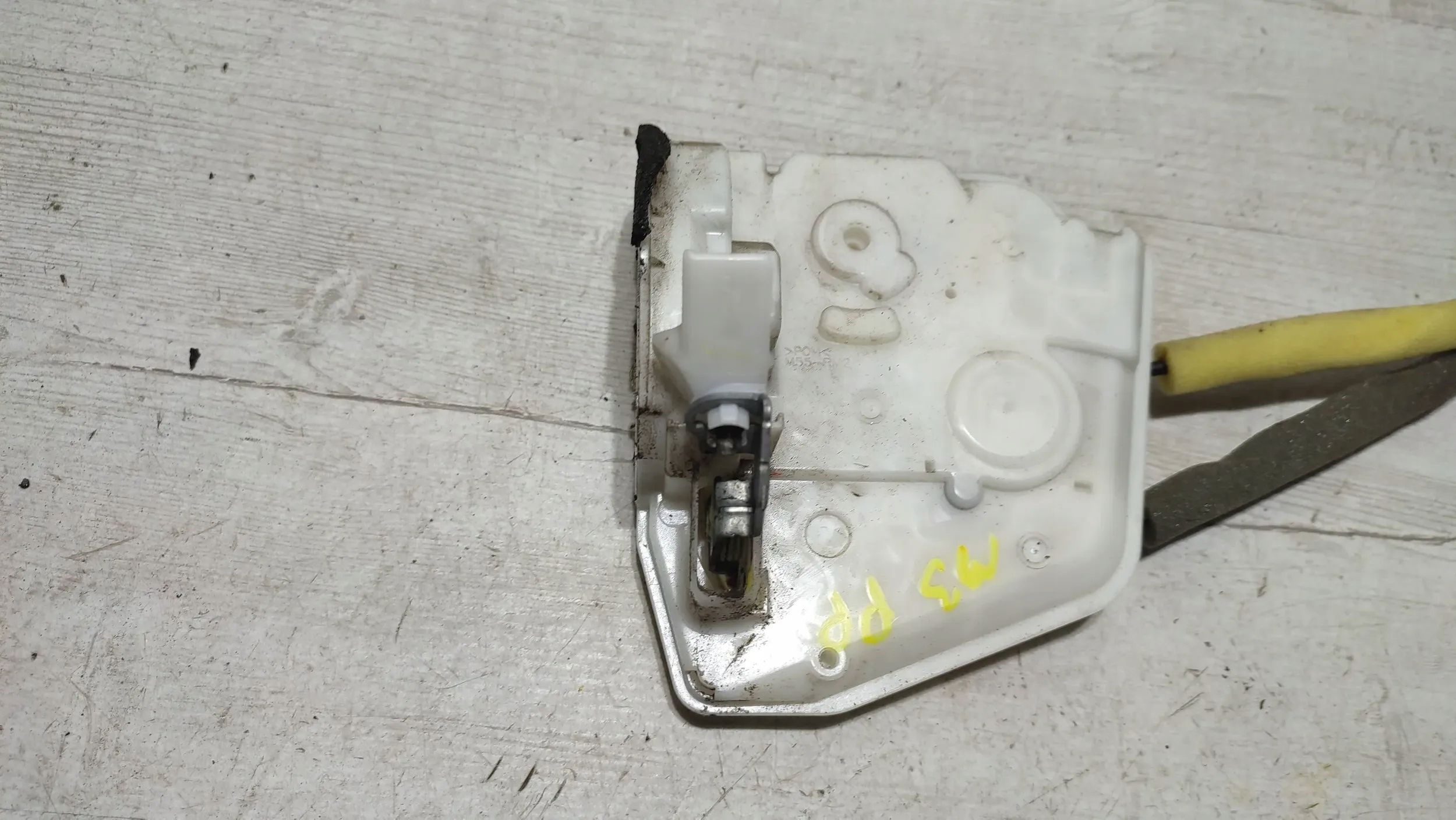 Mazda 3 III BM 17r front side right lock door