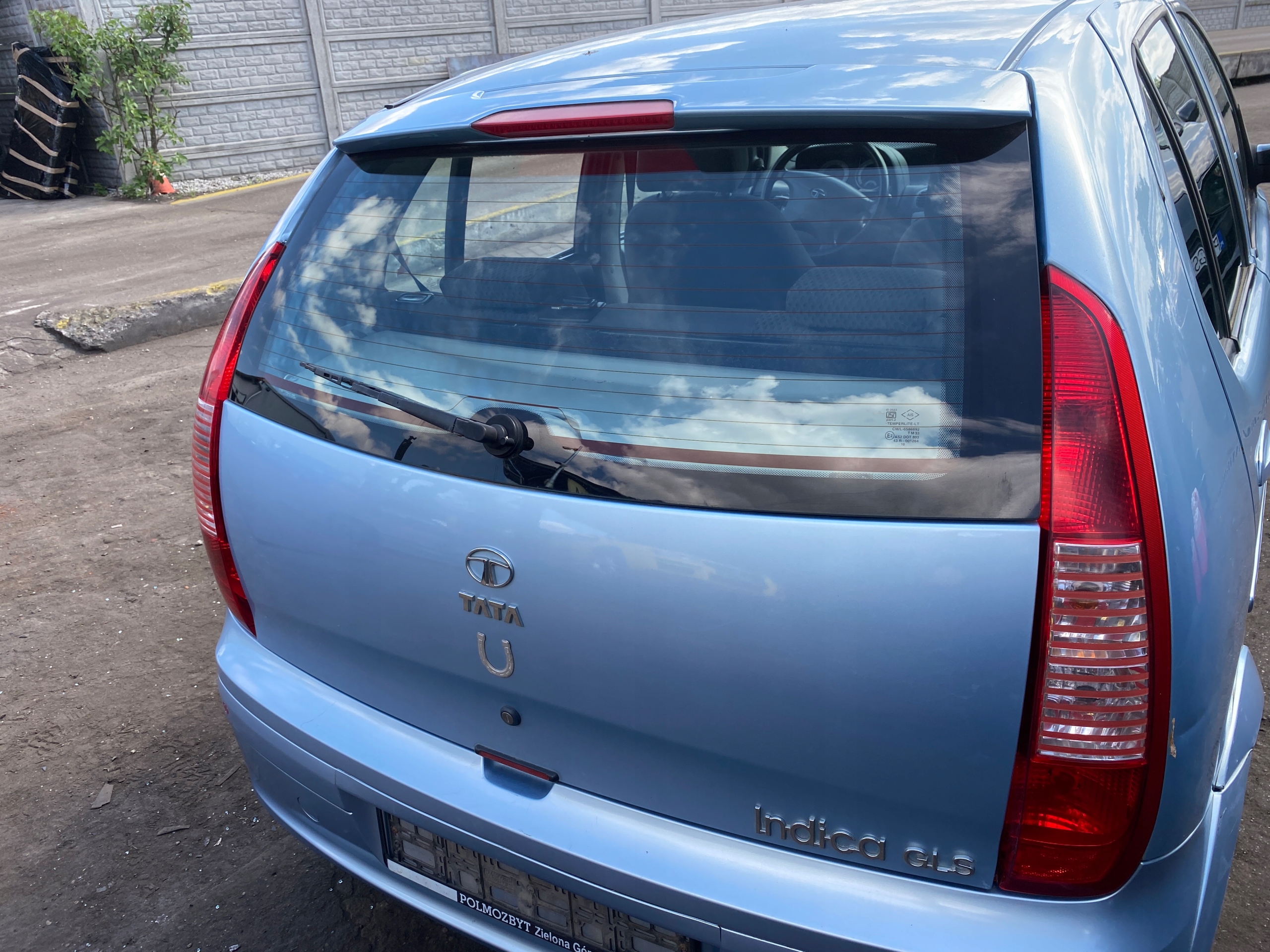 trunk door boot rear rear part Tata Indica FL 08-10 code lakieru TAT551