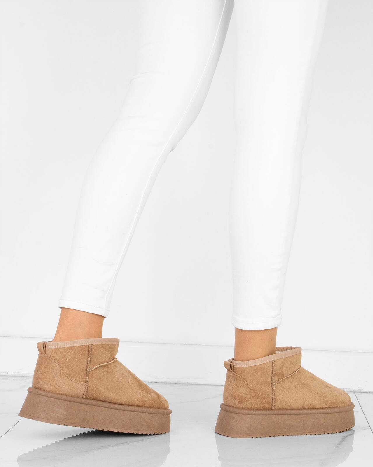 ŚNIEGOWCE BEŻOWE OCIEPLANE BOTKI PLATFORMA WSUWANE 39 Materiał podeszwy inny