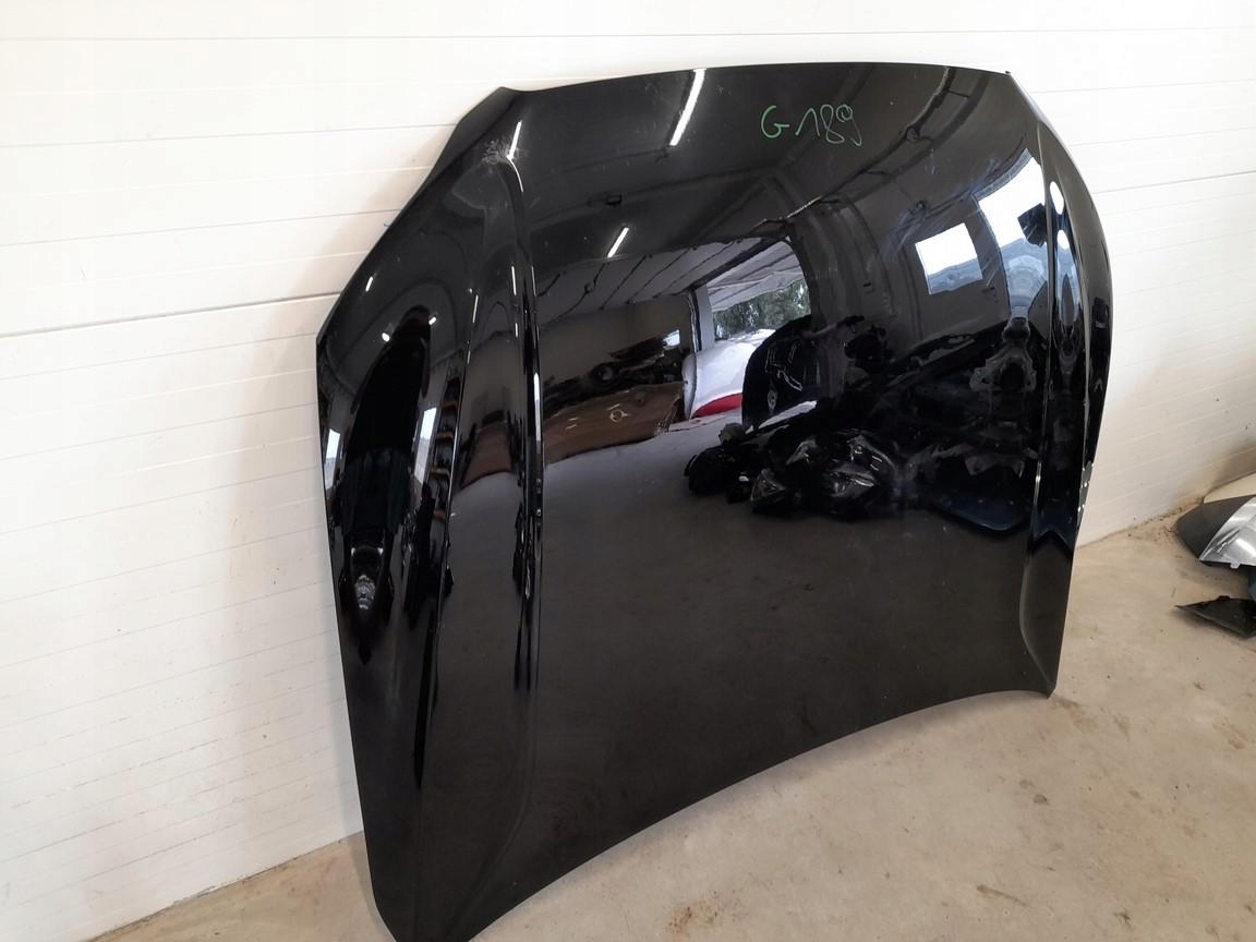 MASKA VOLVO XC60 II 2017 31424557 Typ samochodu Samochody osobowe