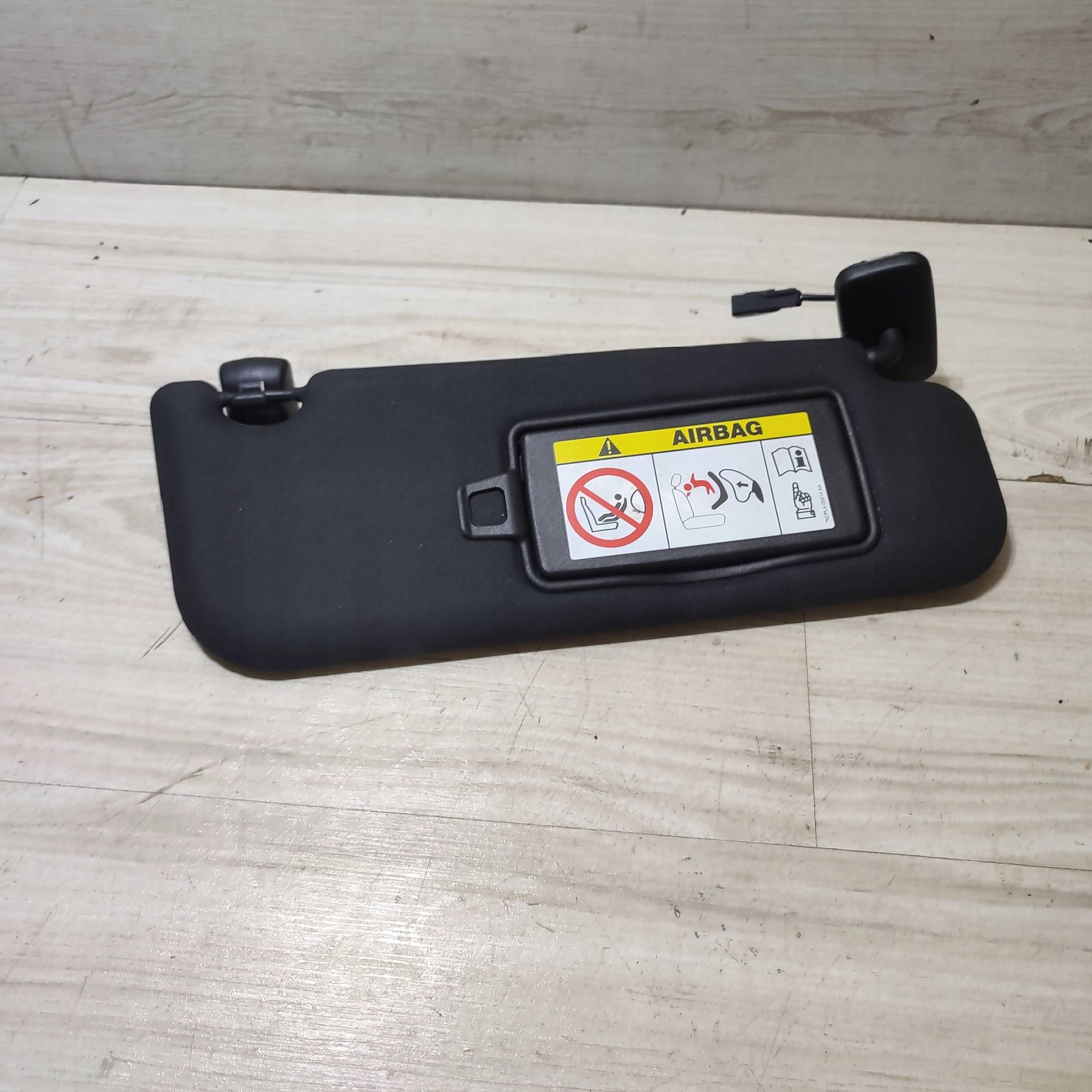 cover przeciwsloneczna front side right Jaguar F-Pace JLR04100PE