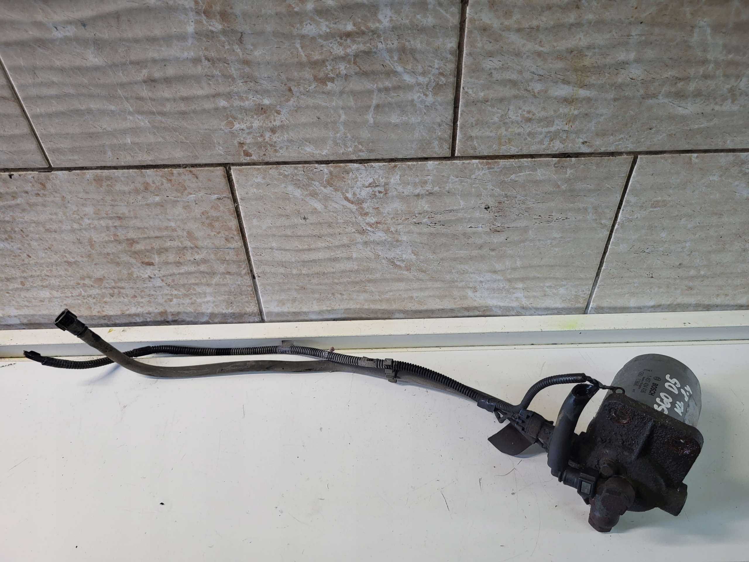 poklopač držač filtera goriva VOLVO S60 2.4 D5