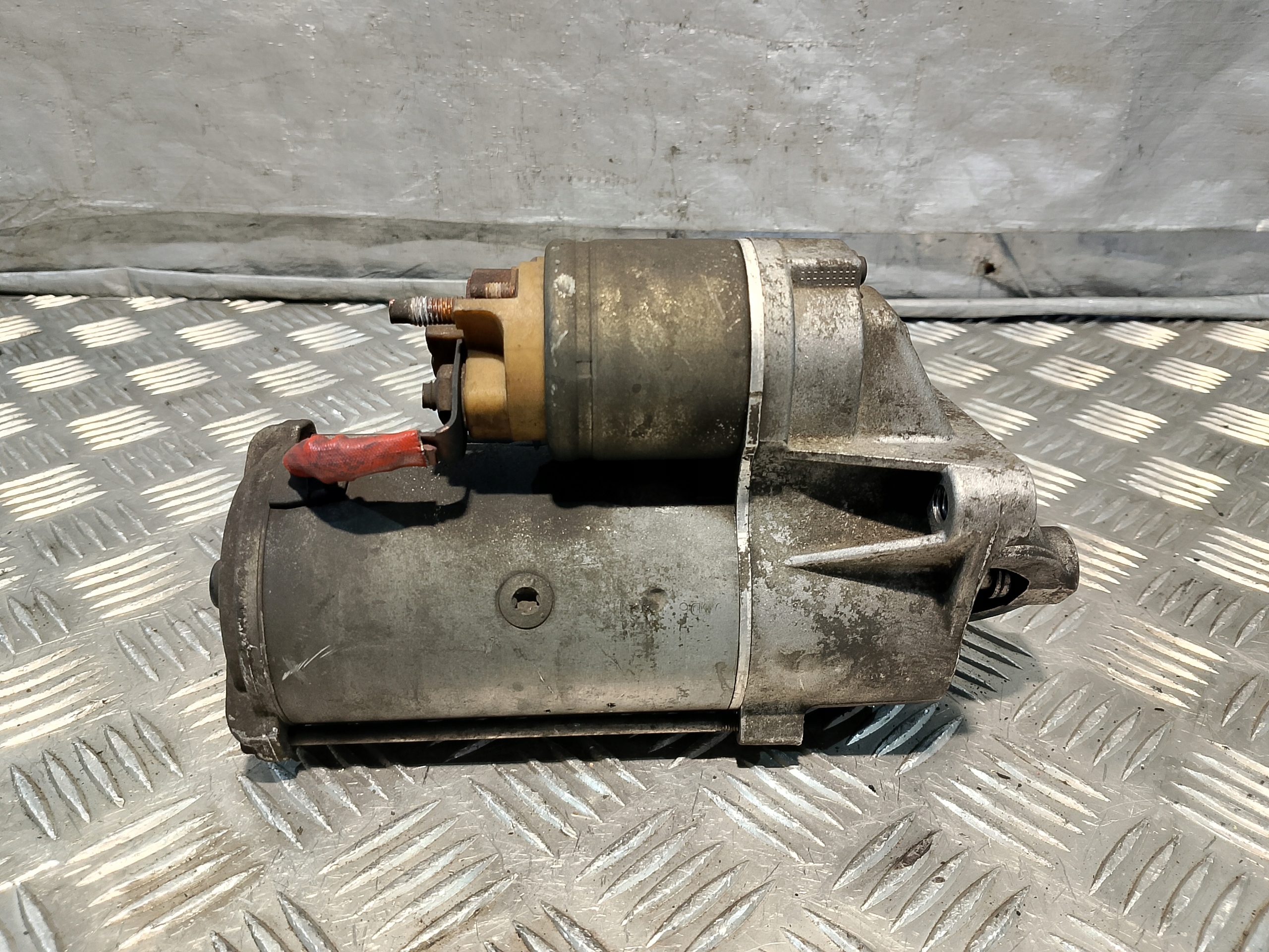 startér MOTORU RENAULT LAGUNA II 2 1.9 DCI VALEO 8200583014