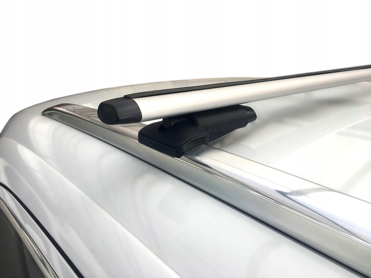 Bagażnik dachowy poprzeczki Opel Astra IV J 09-15 Model Explorer Specific