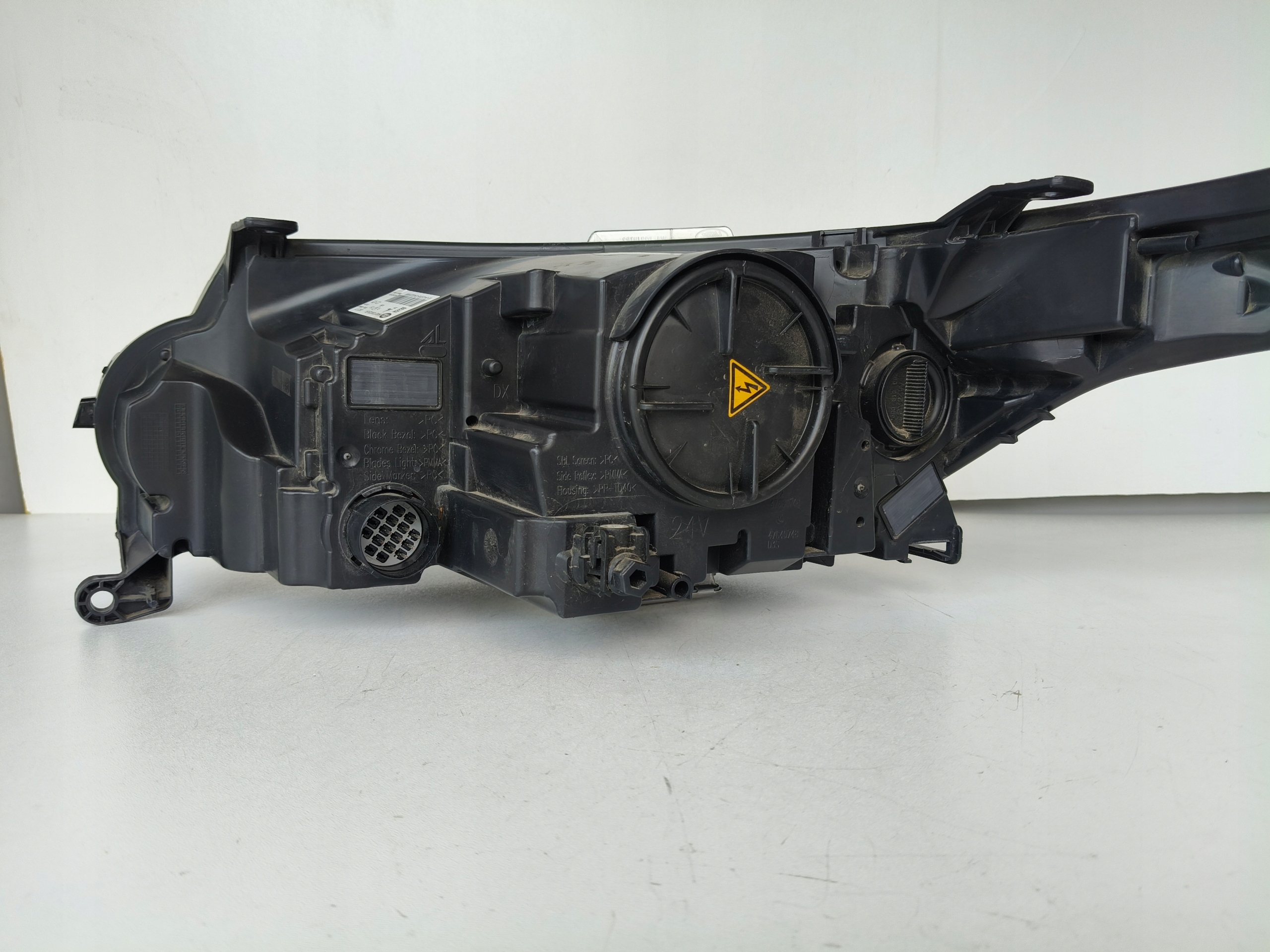 light right REFLEKTOR RANGE ROVER SPORT 13- XENON complete 11PIN