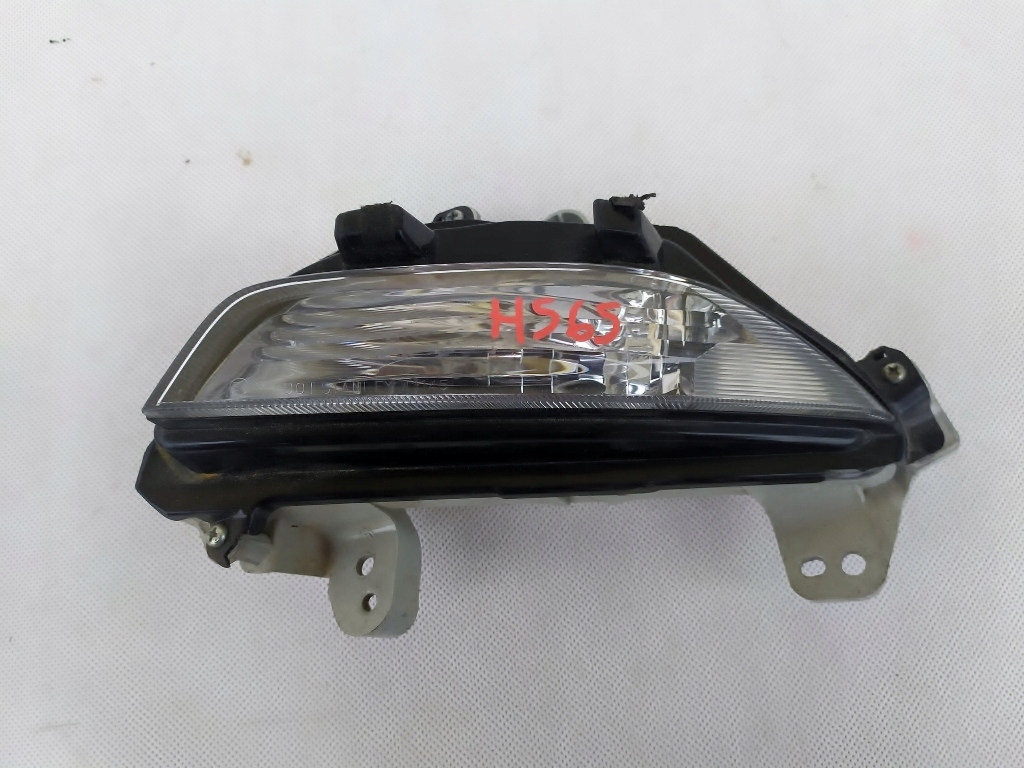 Противотуманка передній лівий Mazda III 3 2013-2018