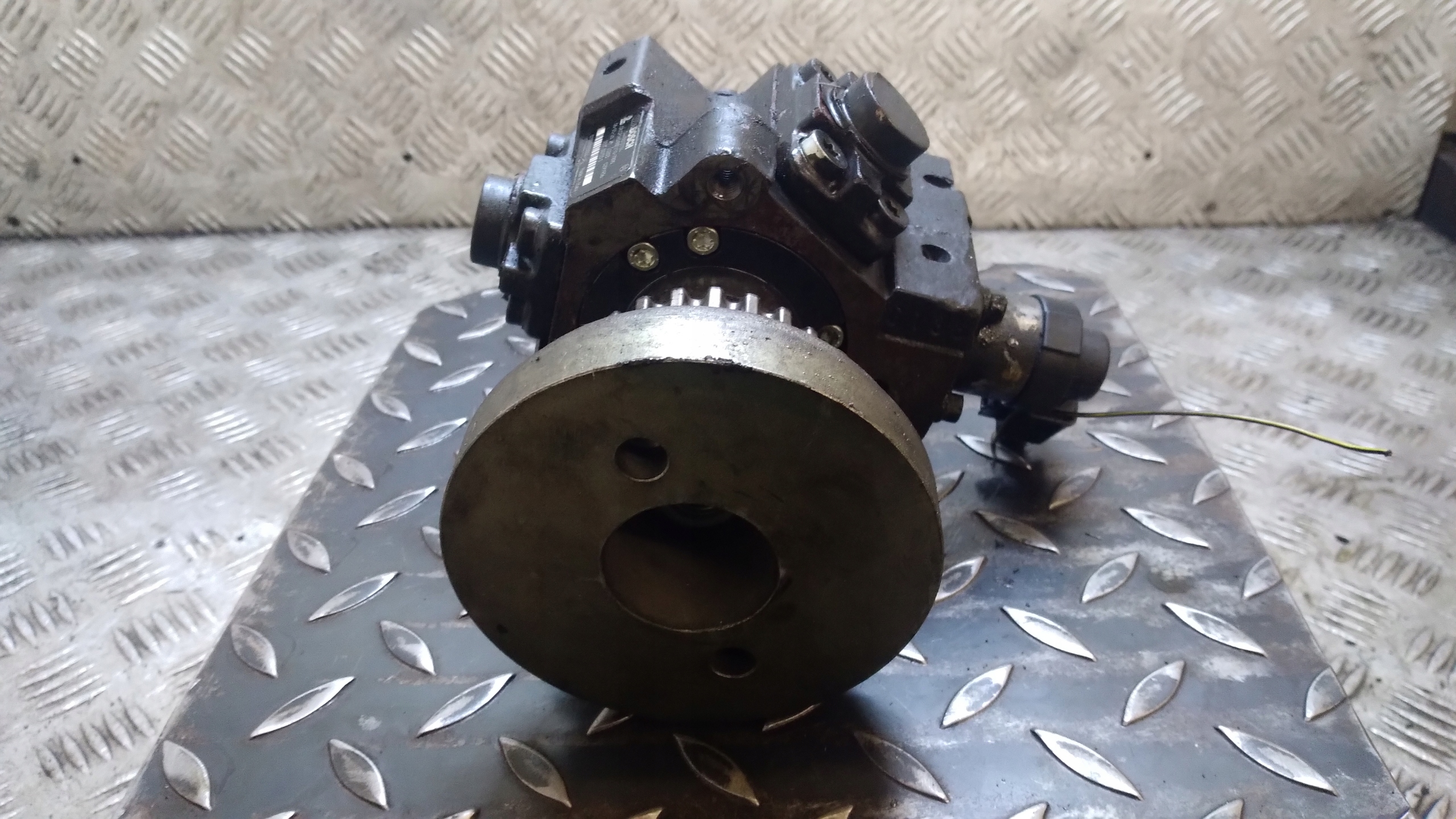 injection pump AUDI A6-C6 3.0TDI 0445010154
