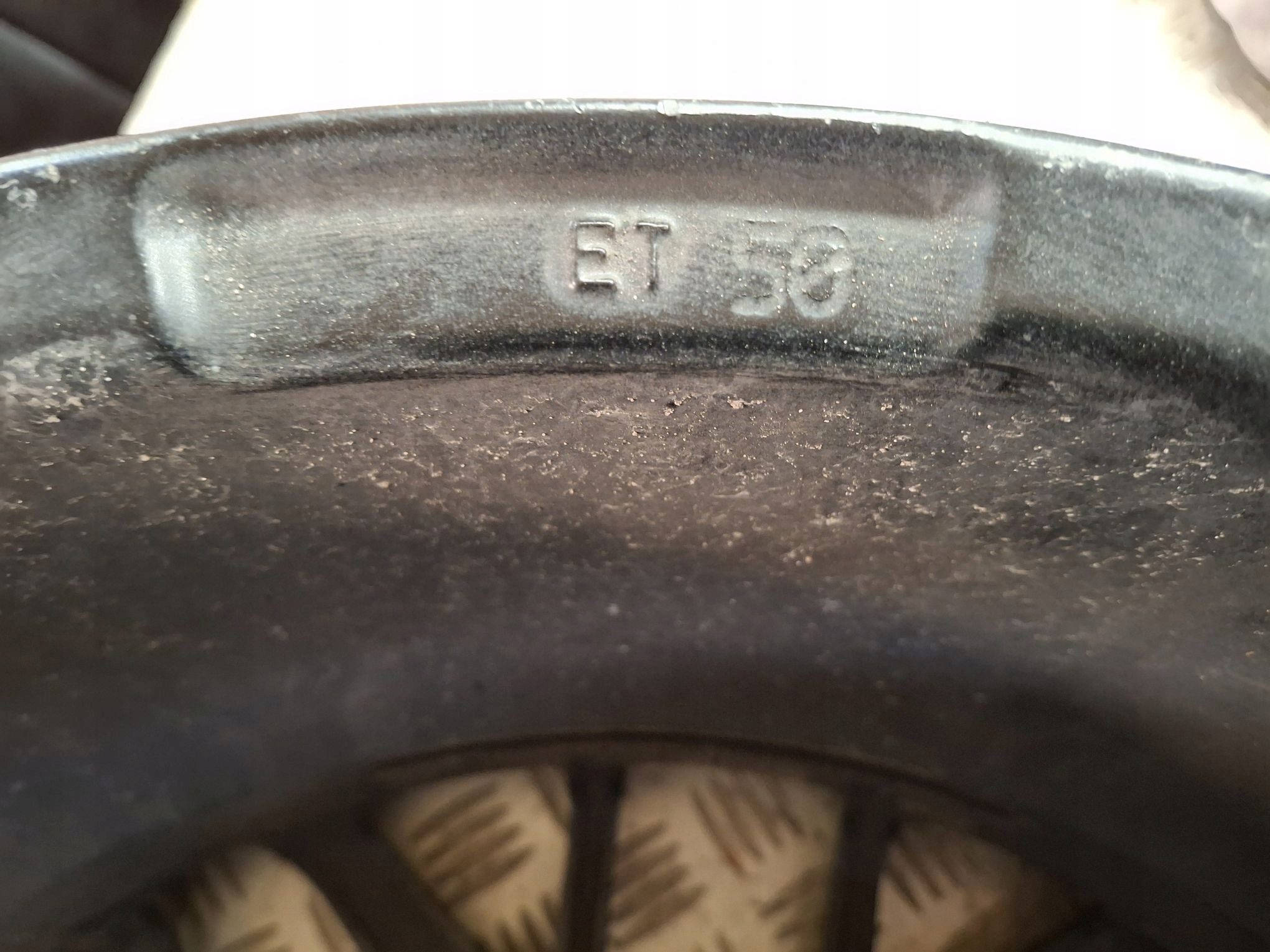 CERCHIO di alluminio AEZ 8Jx19 ET50 5x112