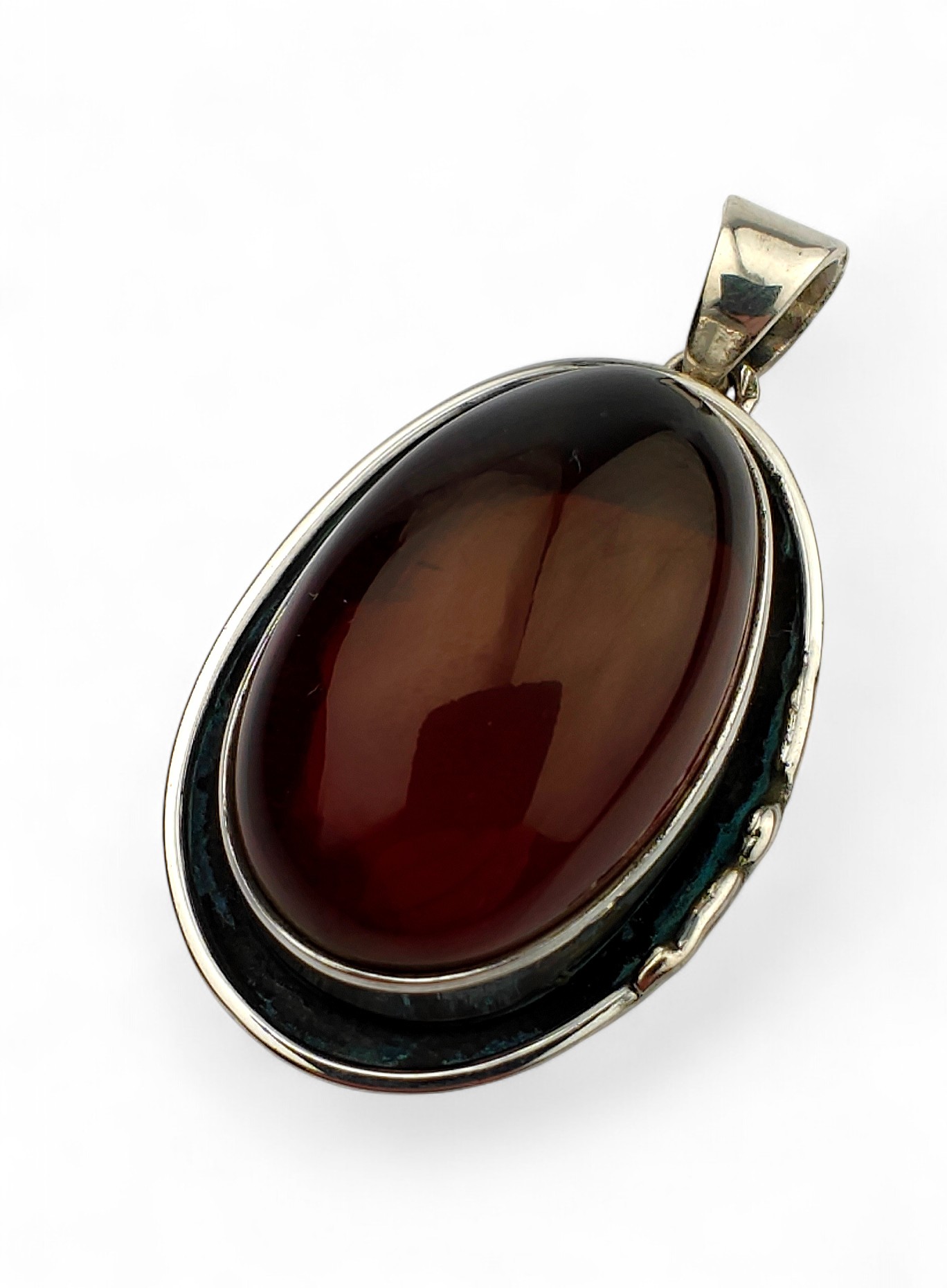 Klasický Třešňový Přívěsek S Přívěskem Baltský Jantar Stříbro