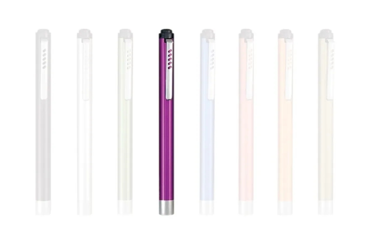 

Latarka lekarska Spirit Led CK-909 purpurowa