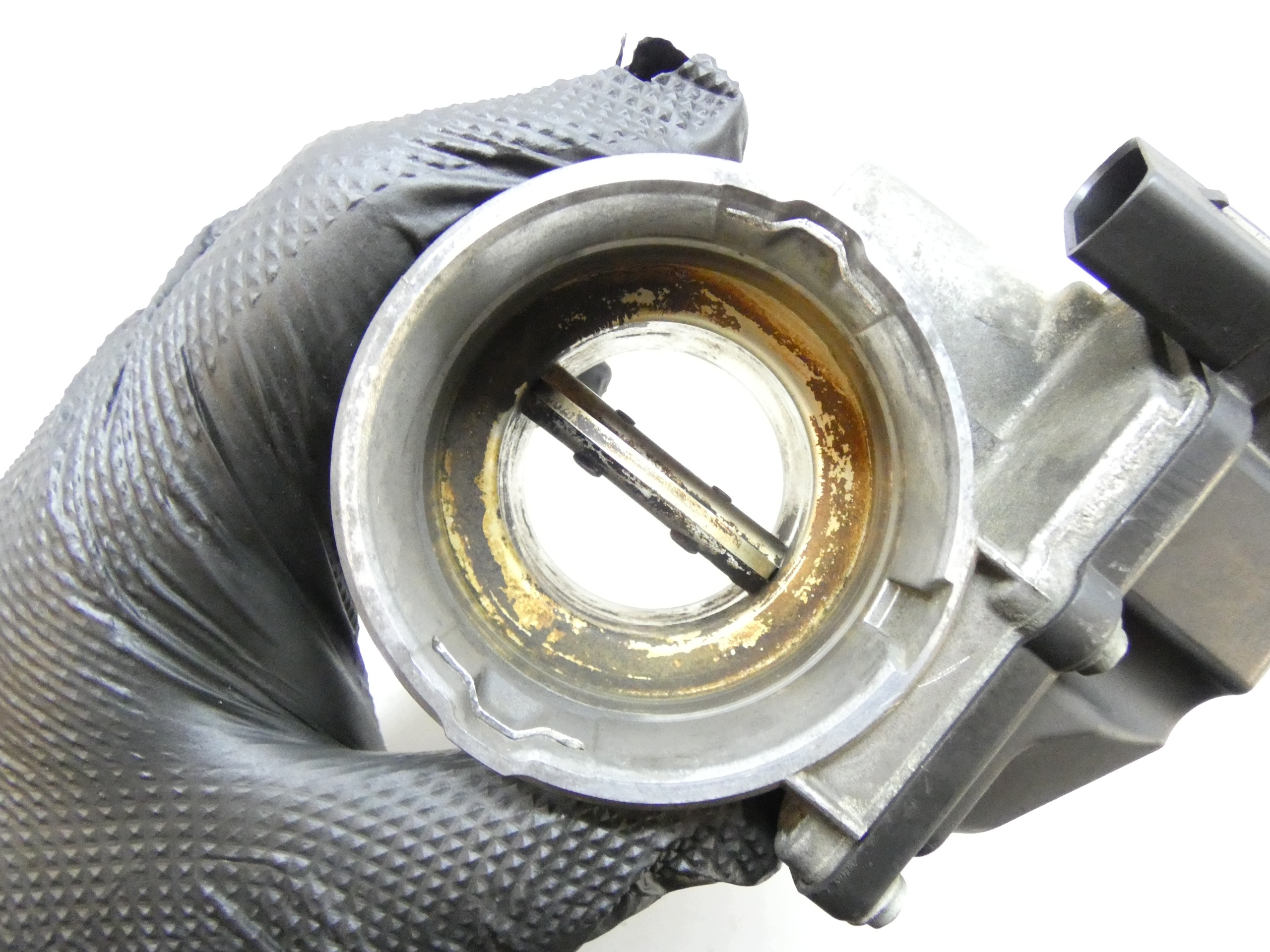 Valvola a farfalla VW PASSAT B6 2.0 TDI 05-10 03G128063G