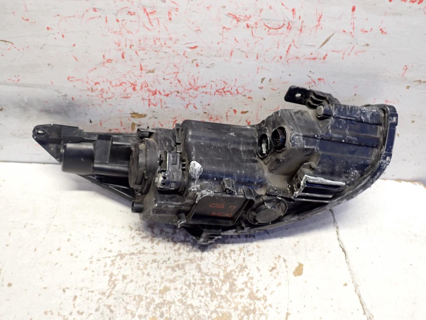 light front front left HYUNDAI IX35 LIFT 2014- LED 92101-2S