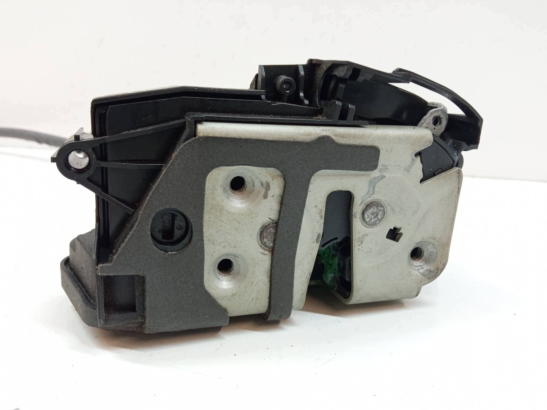 lock door rear part right BM5AA26412CE Ford Kuga II (2012-)