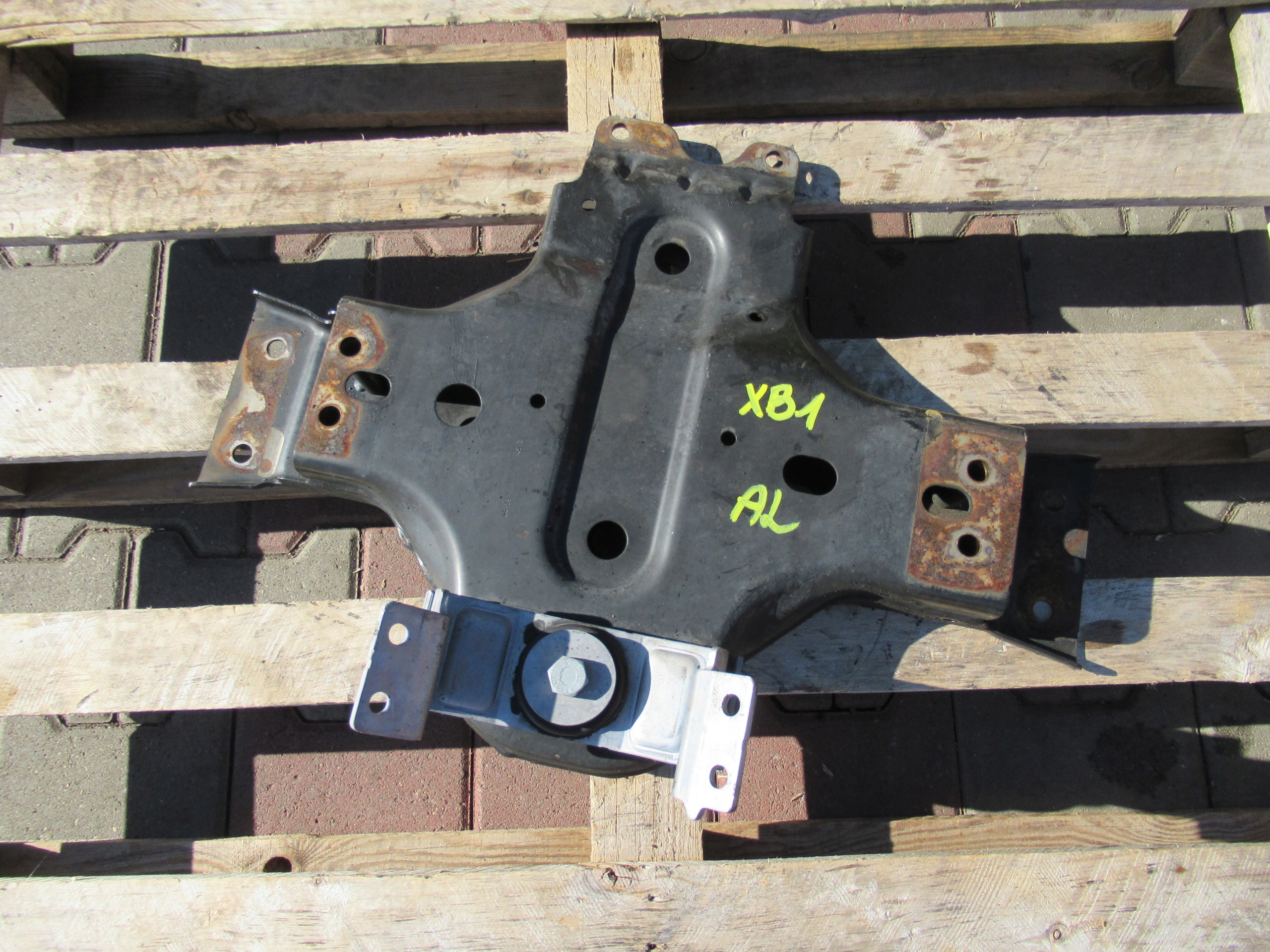 LAWA SUPPORTO PONTE ASSALE ASSALE SUPPORTO VW AMAROK 2.0 TDI