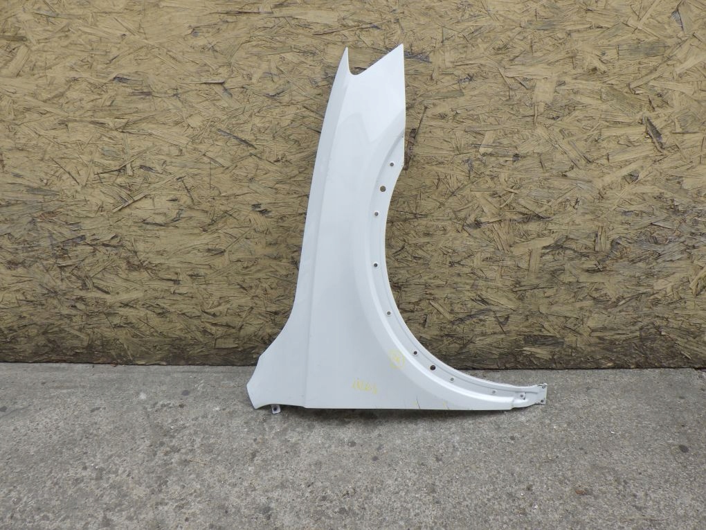 AUDI Q3 8U0 2011- fender right front