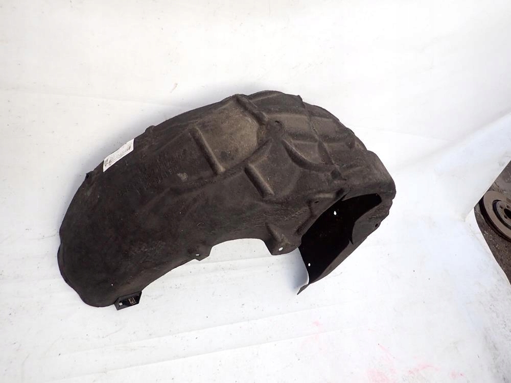 TESLA MODEL 3 17-> mudguard rear part rear. right