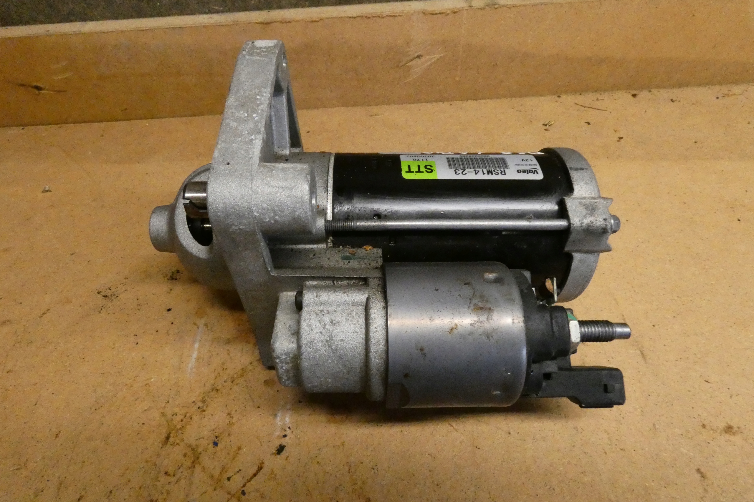 Citroen C5 X 1.2 1.6 THP starter 9820228280