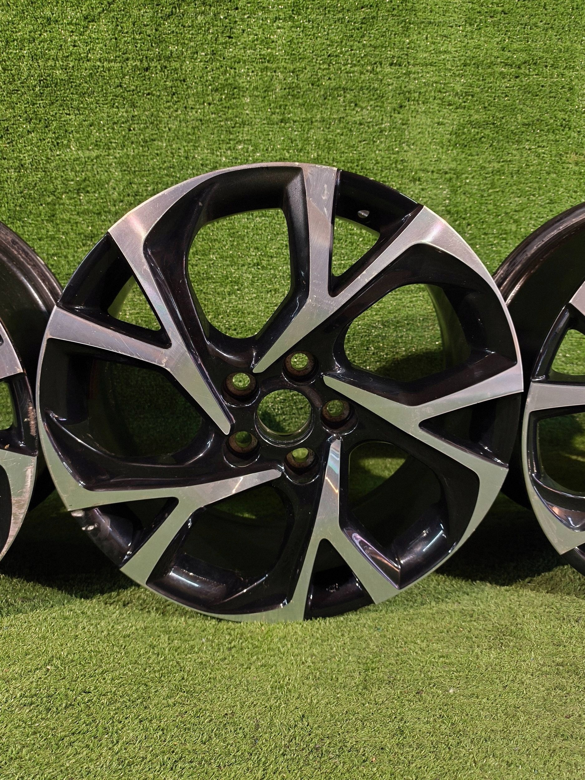 disk TOYOTA C-HR E21 18" x 7J ET 50 NR.401