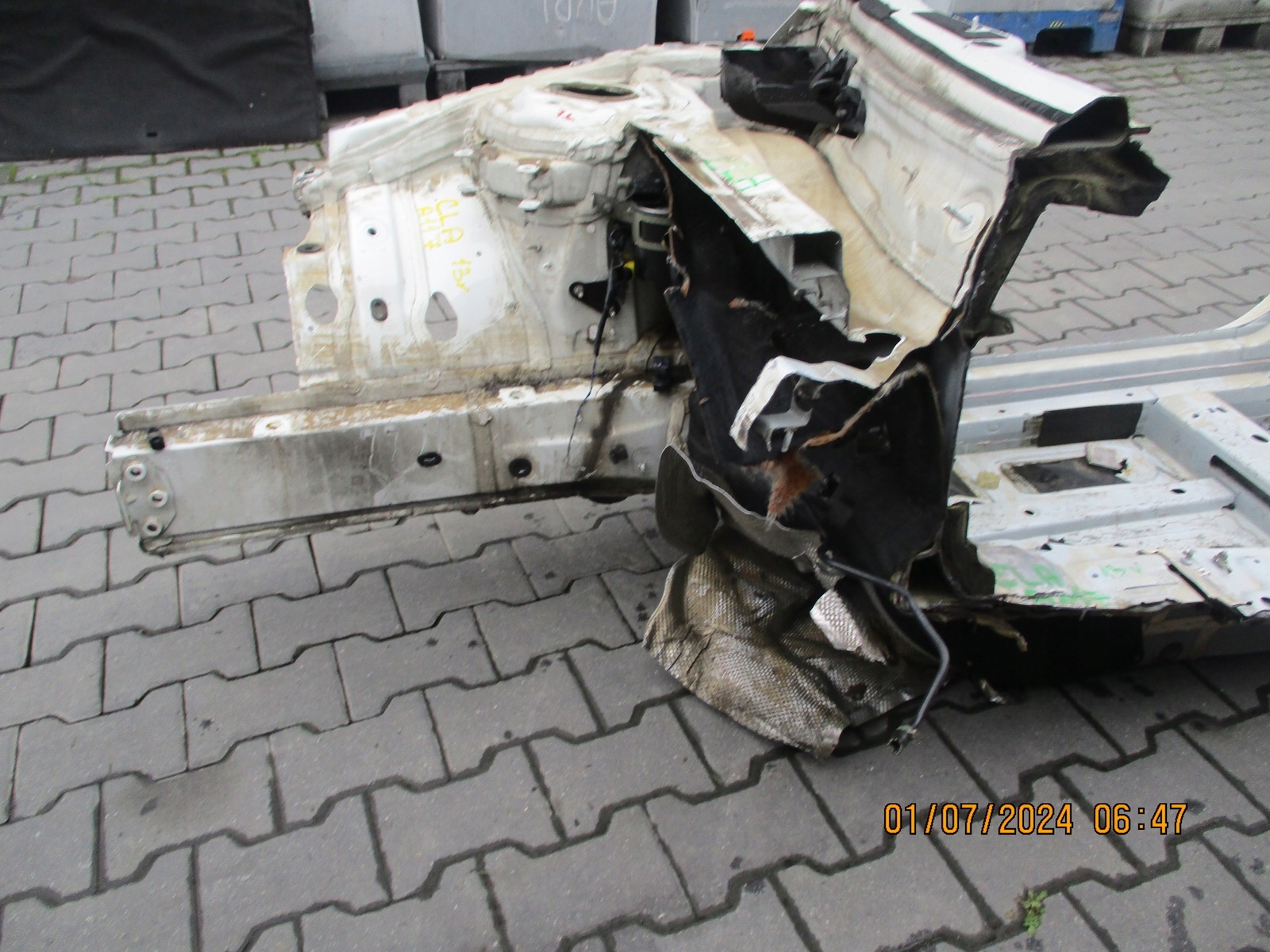 quarter right front MERCEDES CLA 117