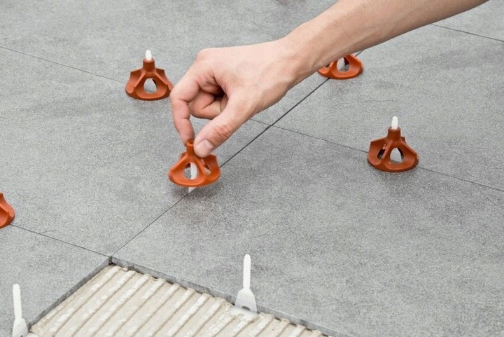 RAIMONDI ZESTAW RLS VITE NAKRĘTKA ŚRUBA 1,5mm Marka Raimondi