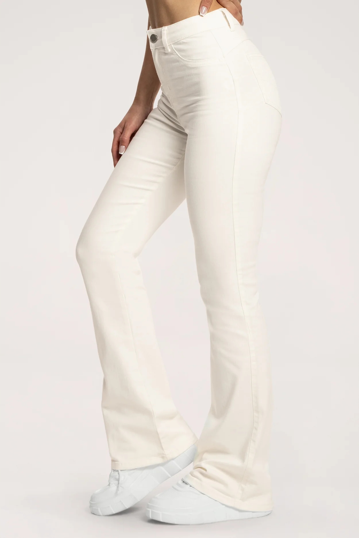 Gym Glamour Zvonové džíny perfect slim off white long vel. Xxs