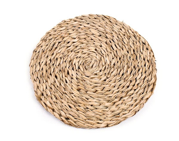 OKRĄGŁA PODKŁADKA Z TRAWY MORSKIEJ 20 cm