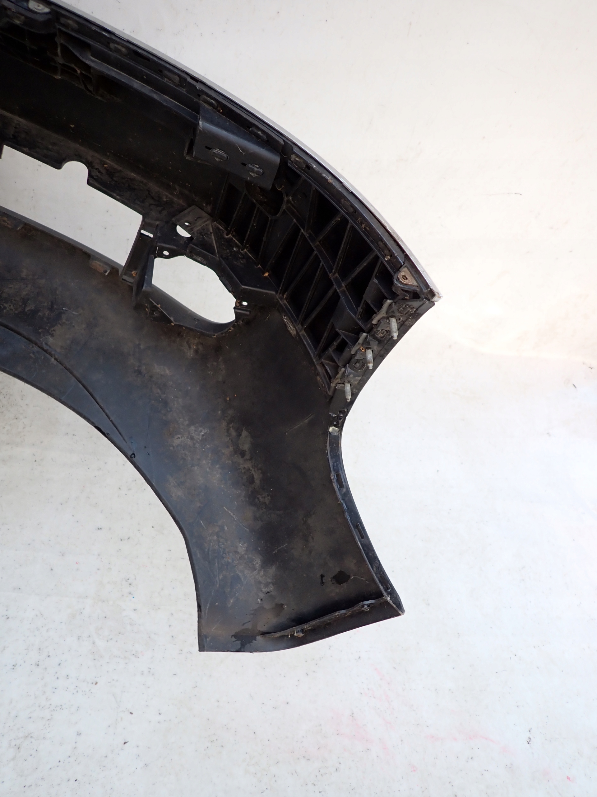 AUDI A6 C5 LIFT 01-04 bumper front front washers 4B0807111B