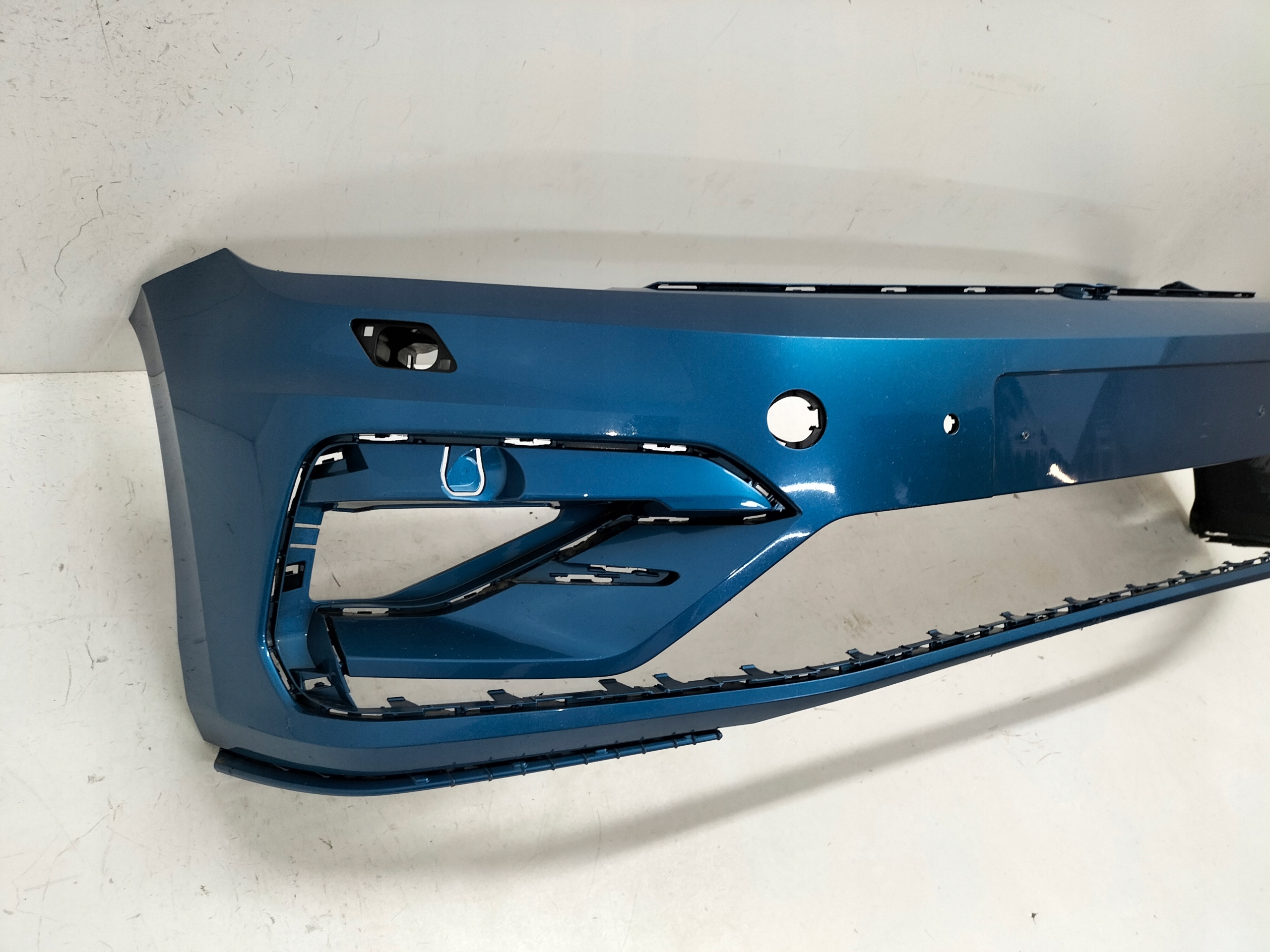 front bumper front VW TOURAN III 15- R-LINE