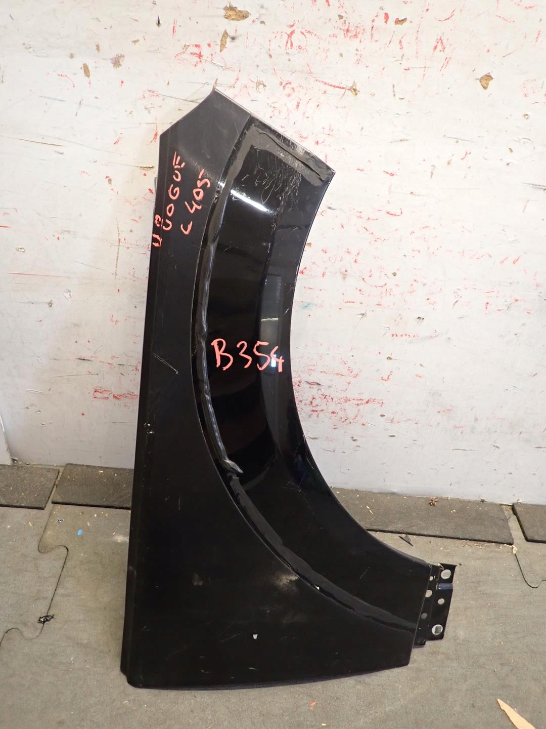 fender front front right RANGE ROVER VOGUE L405 2012