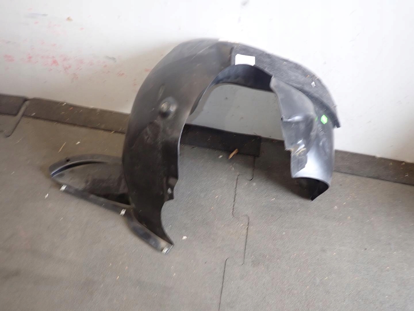 mudguard right front SEAT IBIZA IV 2008-2017 6J0809958