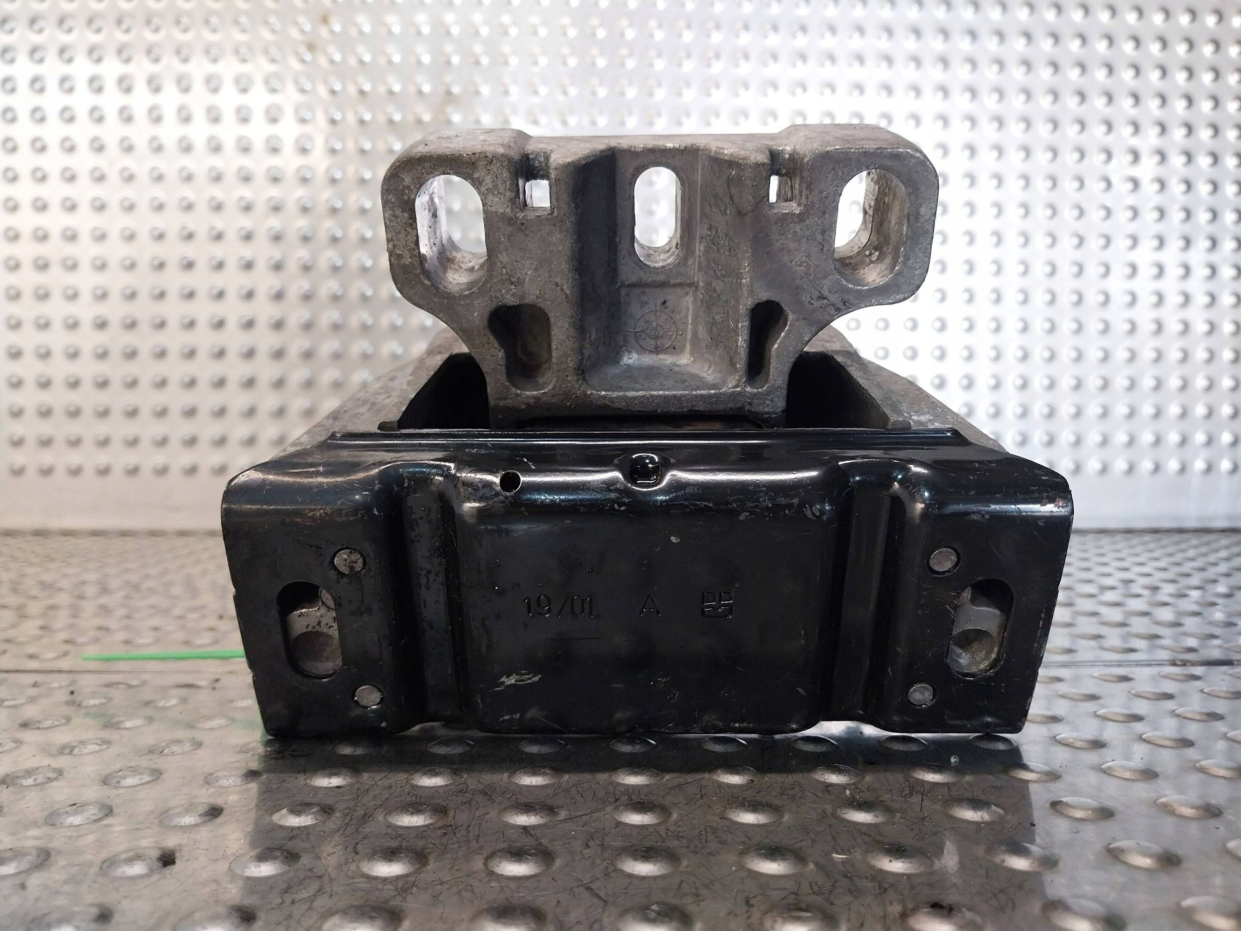 supporto Scatola cambio montaggio staffa supporto 1J0199555AJ A3 8L GOLF IV LEON e OCTAVIA e 1.6 8V