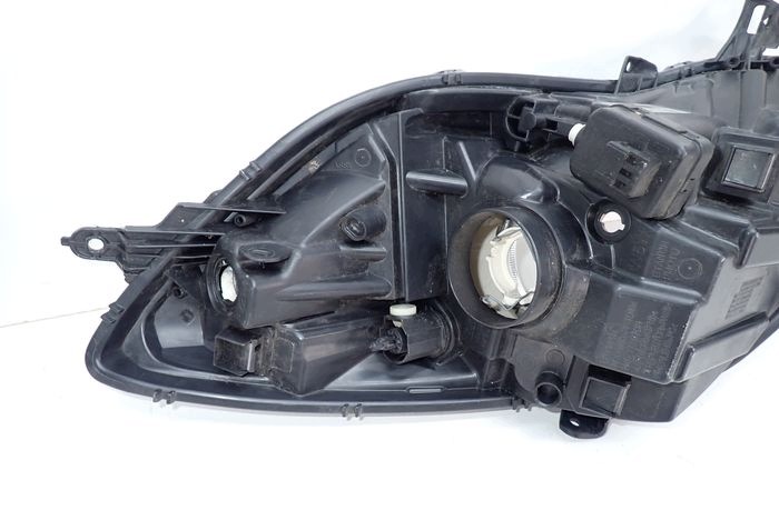 TOYOTA YARIS II LIFT 09-12 reflektor left light left