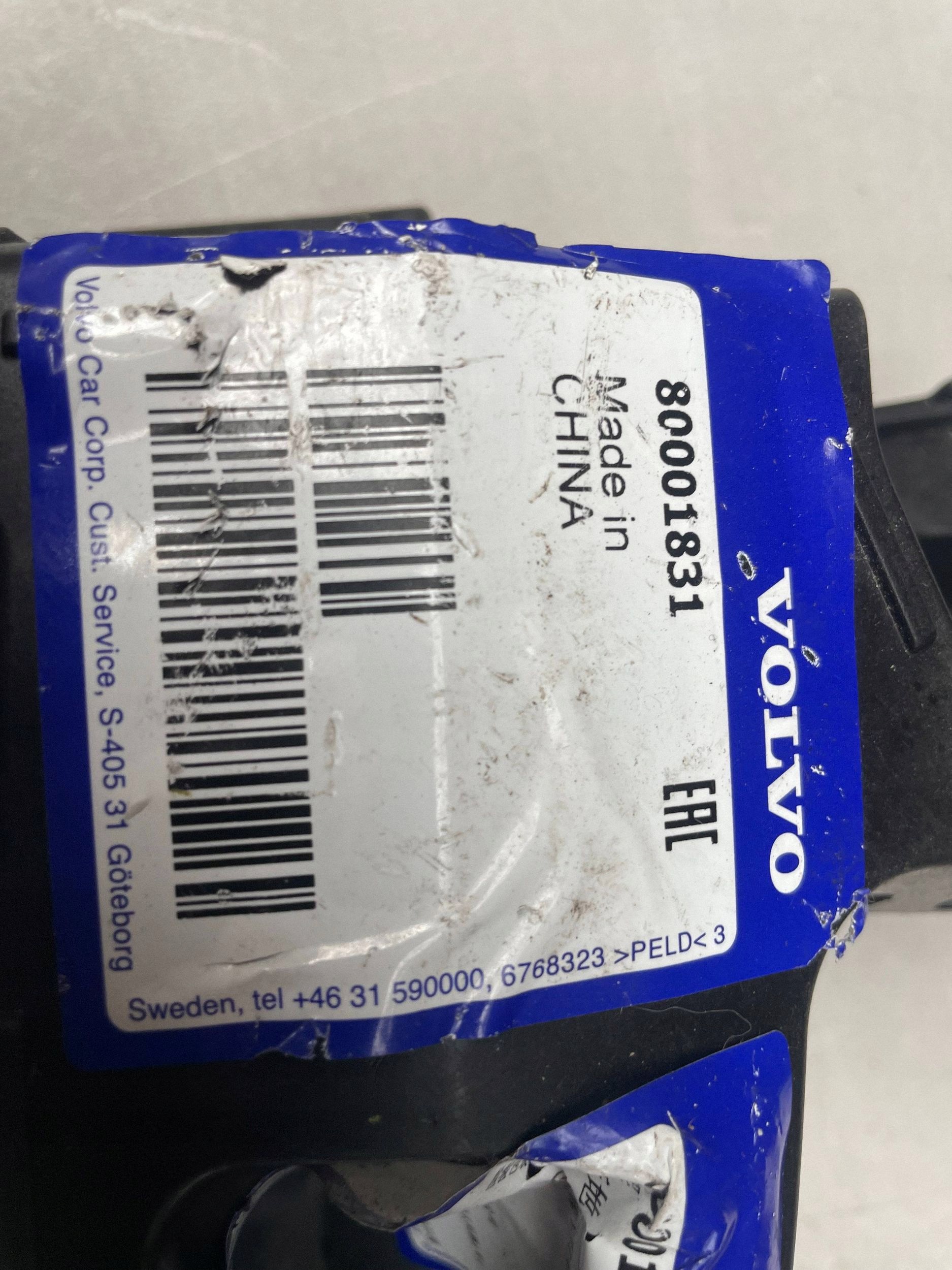 bumper bracket of the rear side left VOLVO EX30 80001831 @A