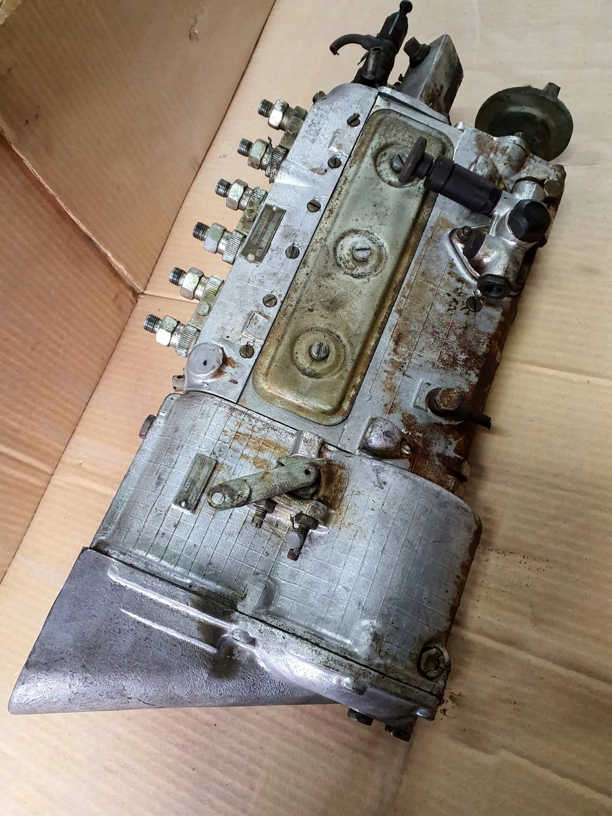 Pompa wtryskowa Wola ZIL WP Car type Trucks