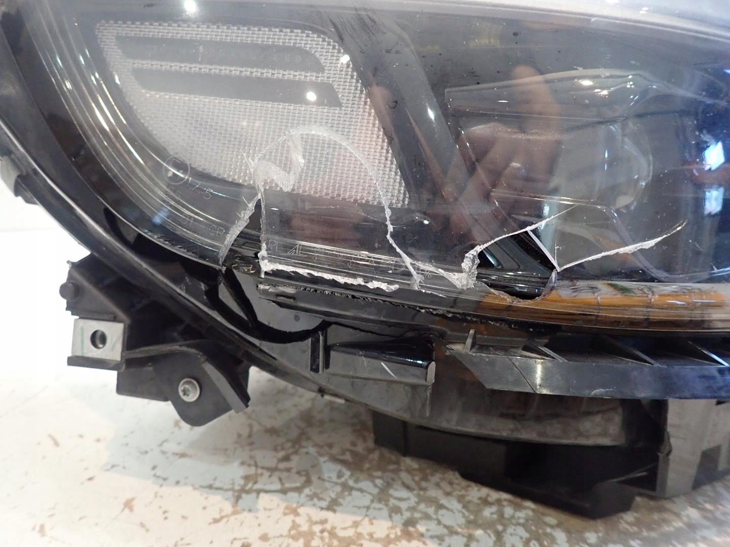 light right JEEP CHEROKE KL LIFT 2018- FULL LED