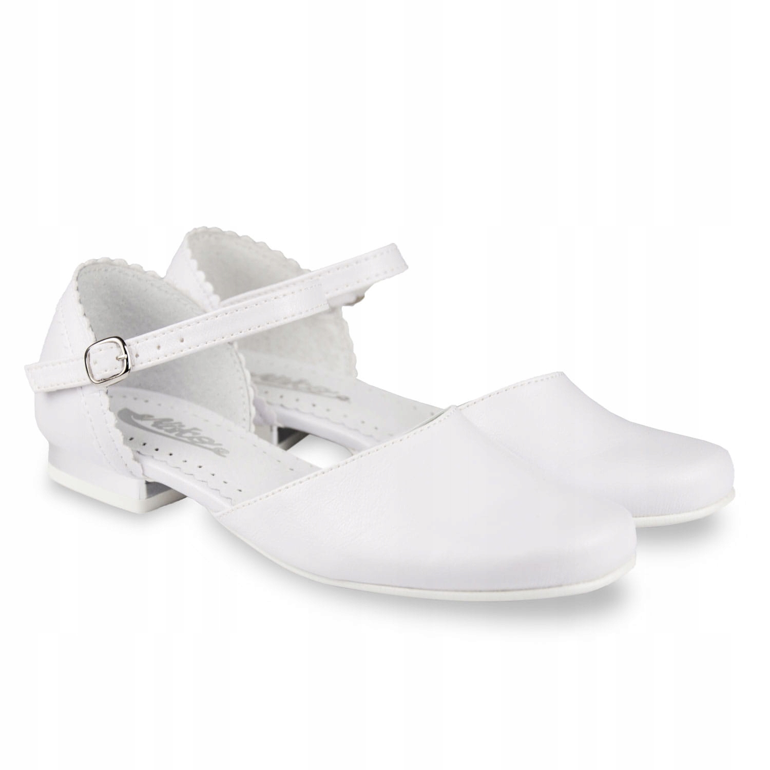 

Buty komunijne dziewczęce KBD-600 Rozmiar: 34
