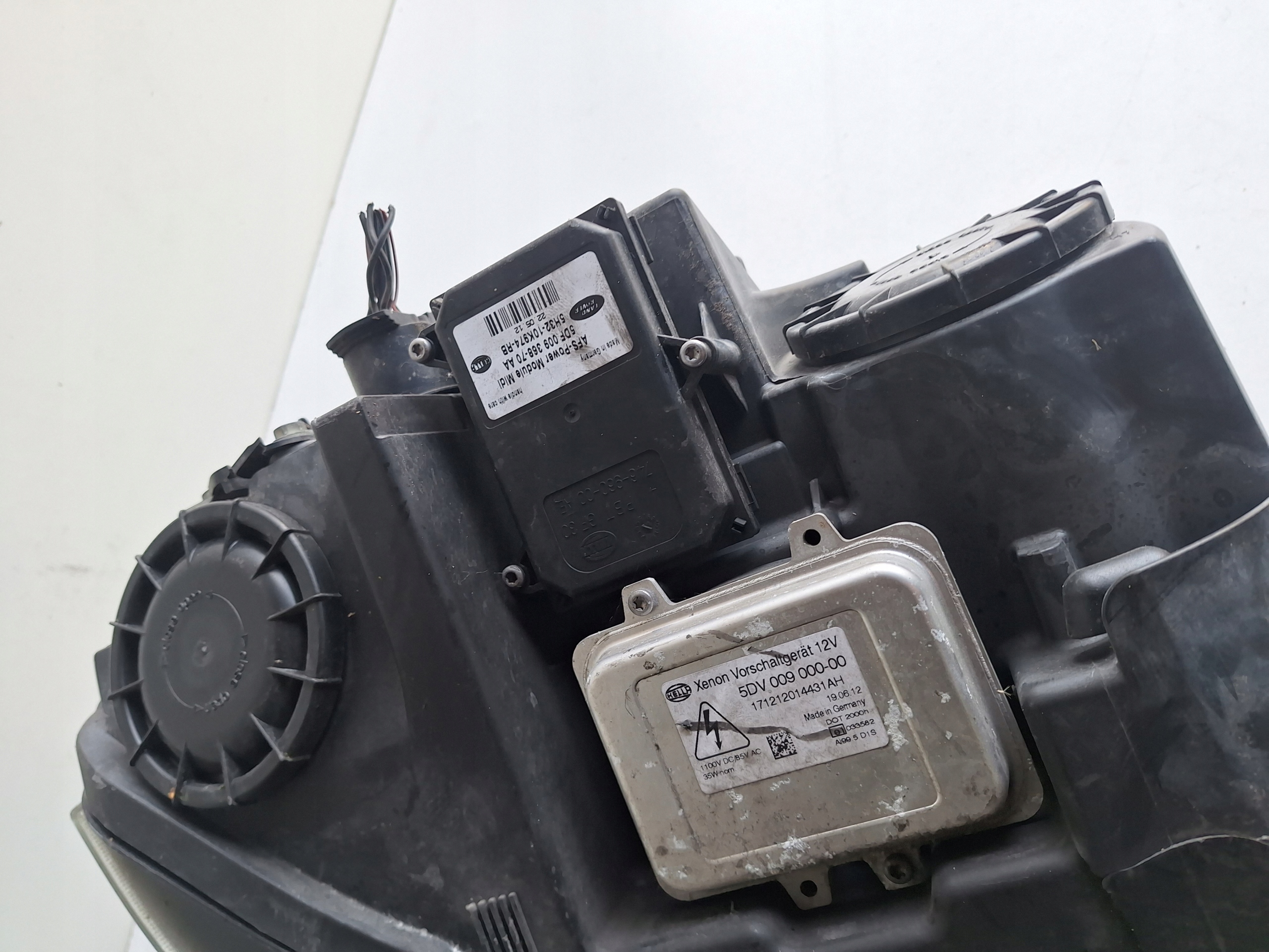 RANGE ROVER SPORT and L320 05-09 light left XENON UK