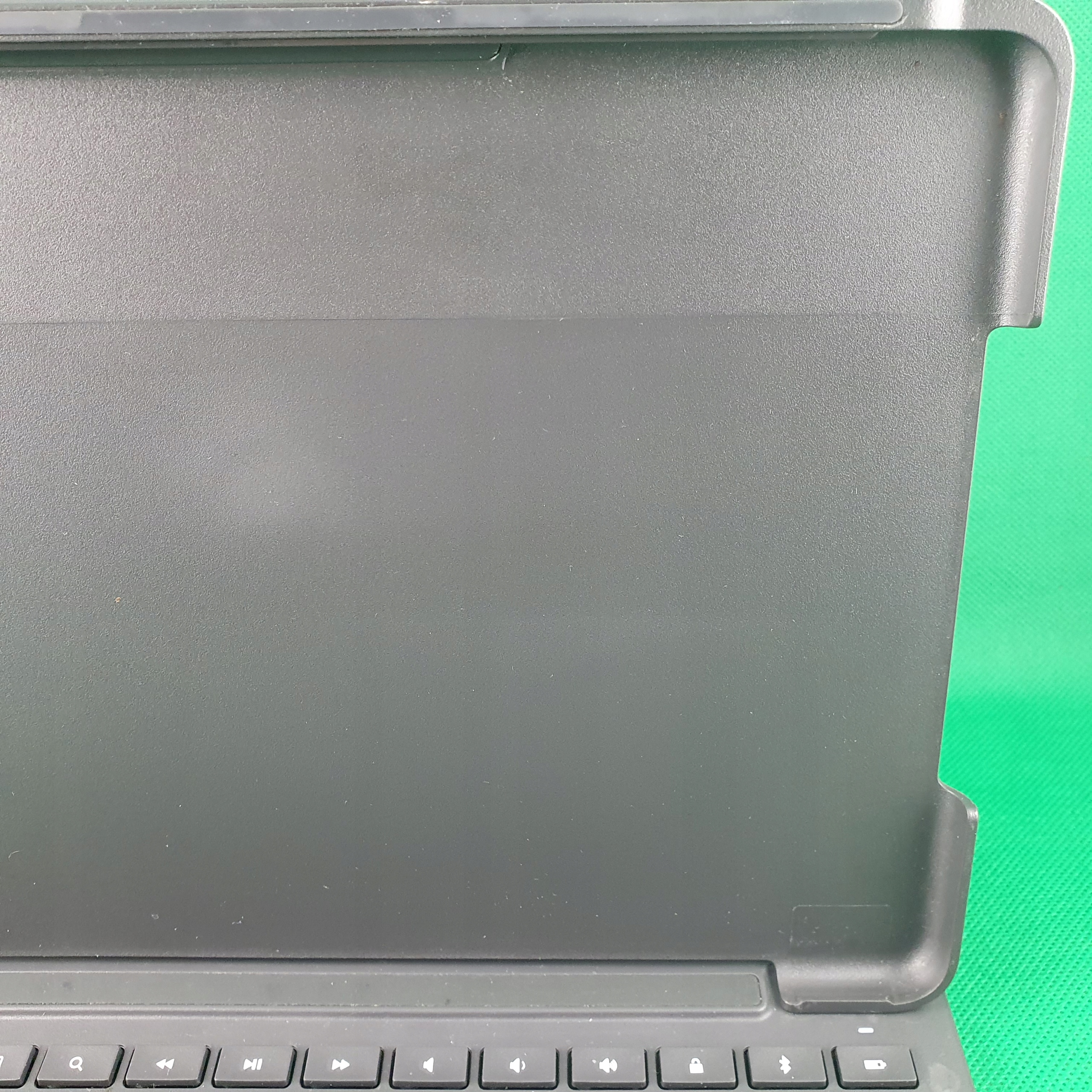 LOGITECH SLIM FOLIO APPLE iPad 5-7 ETUI KLAWIATURA Źródło zasilania Bateria