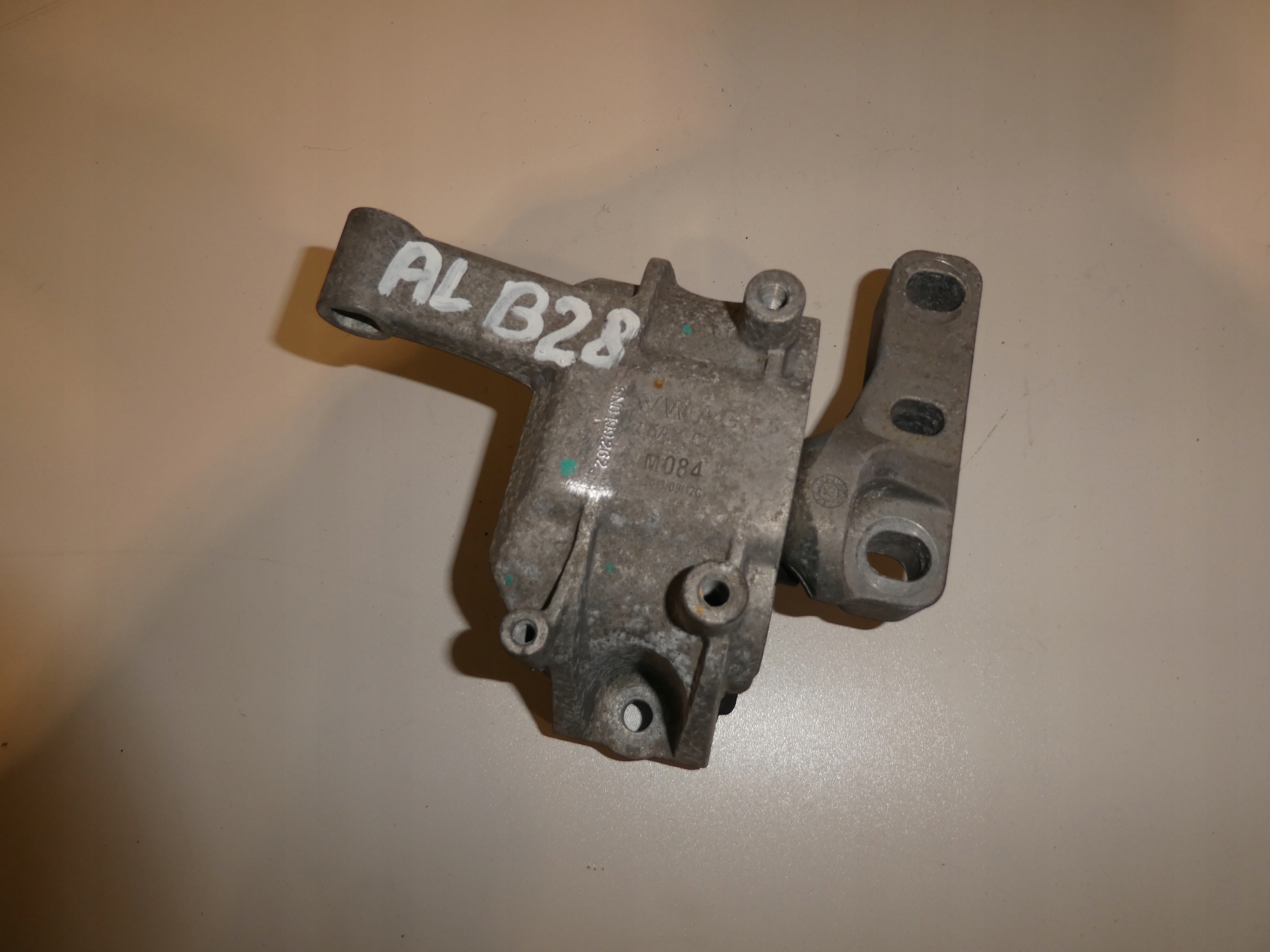 VW AUDI SKODA engine mount 5N0199262
