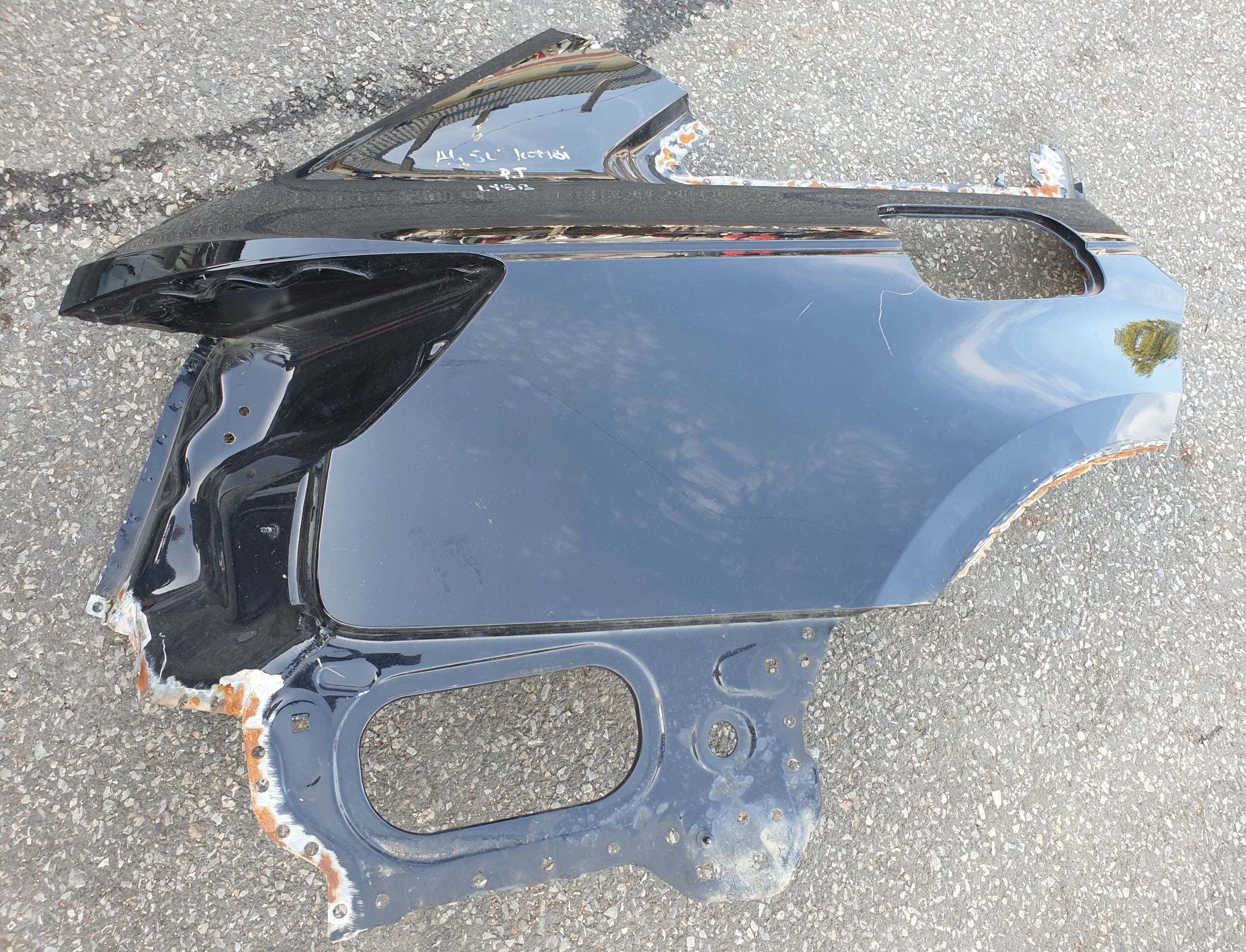 parafango posteriore destra AUDI A4 B9 AVANT KOMBI nero LY9B originale