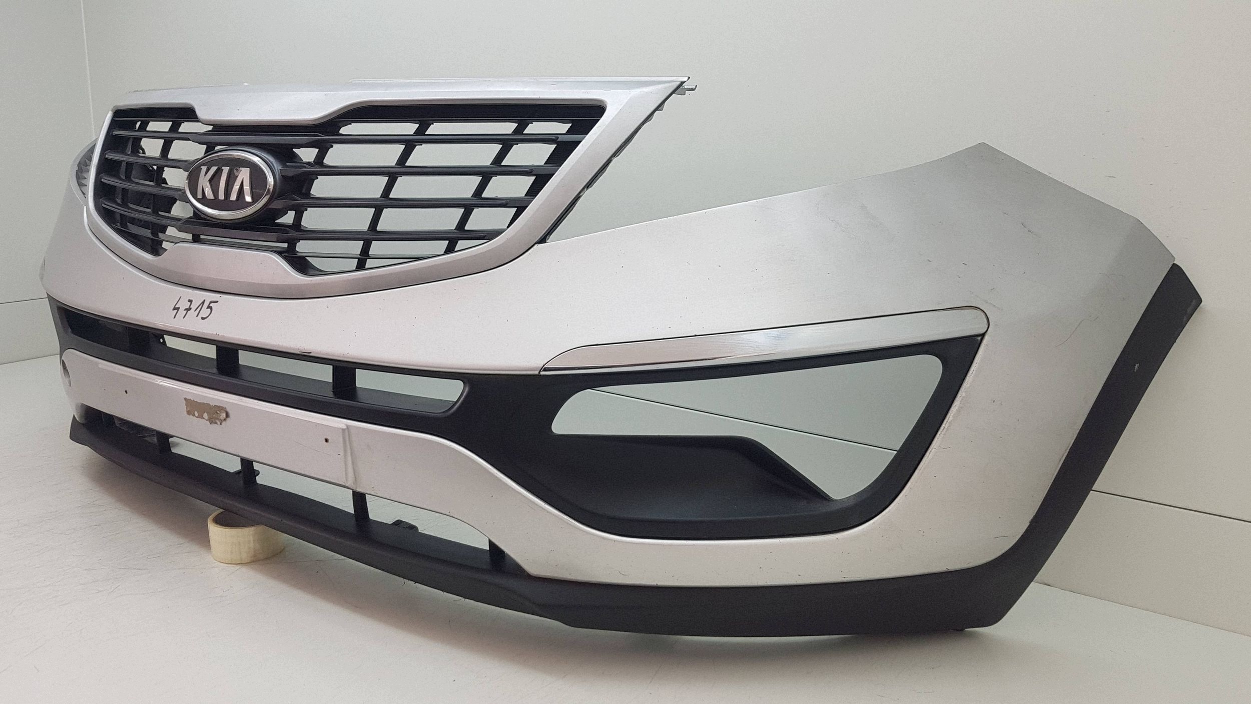 KIA SPORTAGE 3 III 2010 bumper front 86511-3U000