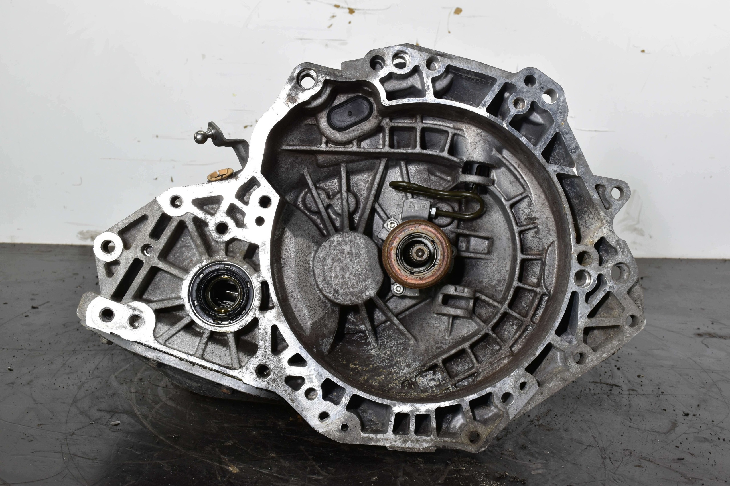 Getriebe Manual Opel CORSA E ASTRA J 1.3 CDTI 95KM EURO 6 BB8F355