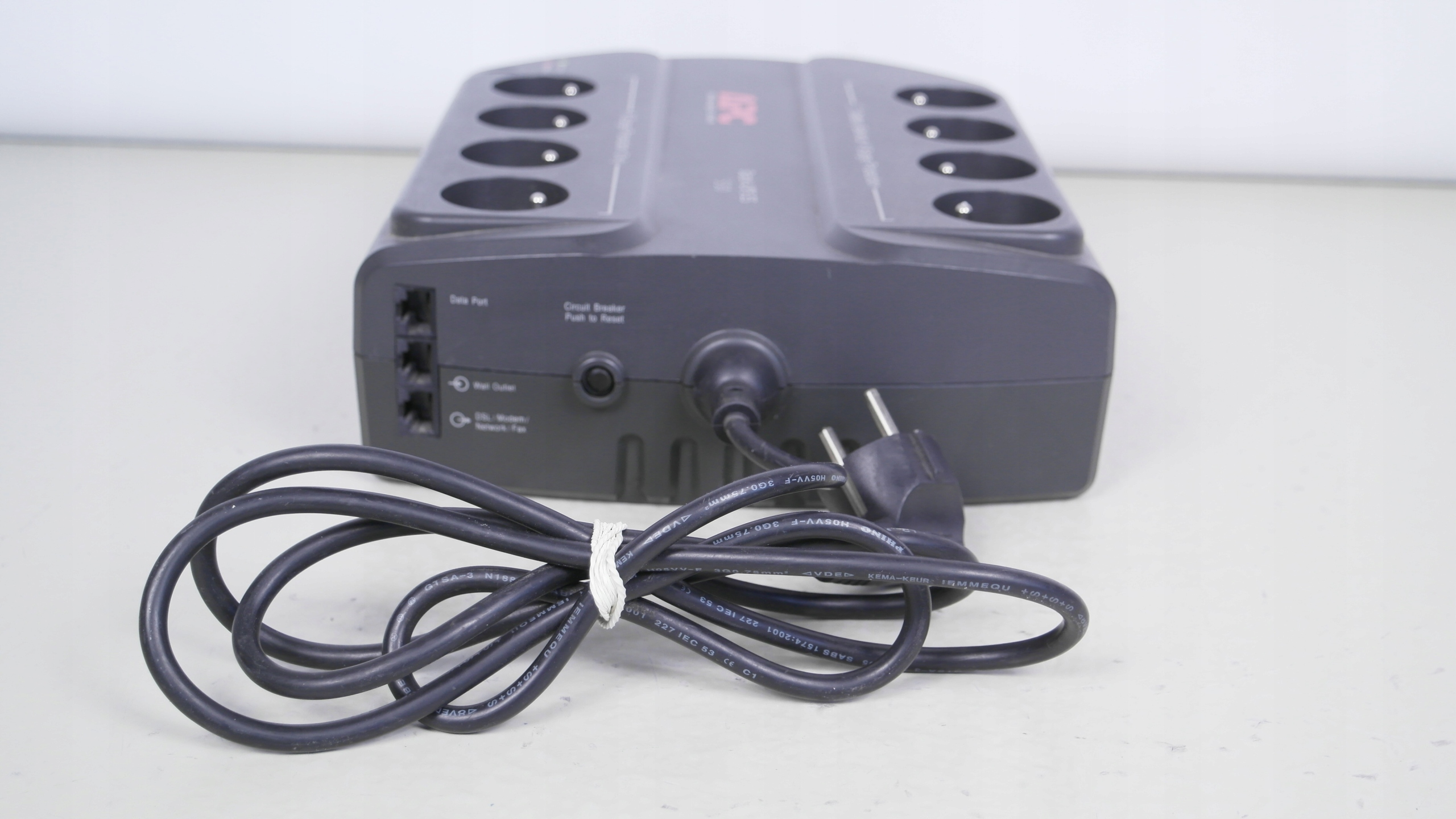 APC BACK-UPS ES550 BE550-CP 330W 8 GNIAZD /1567 Producent APC