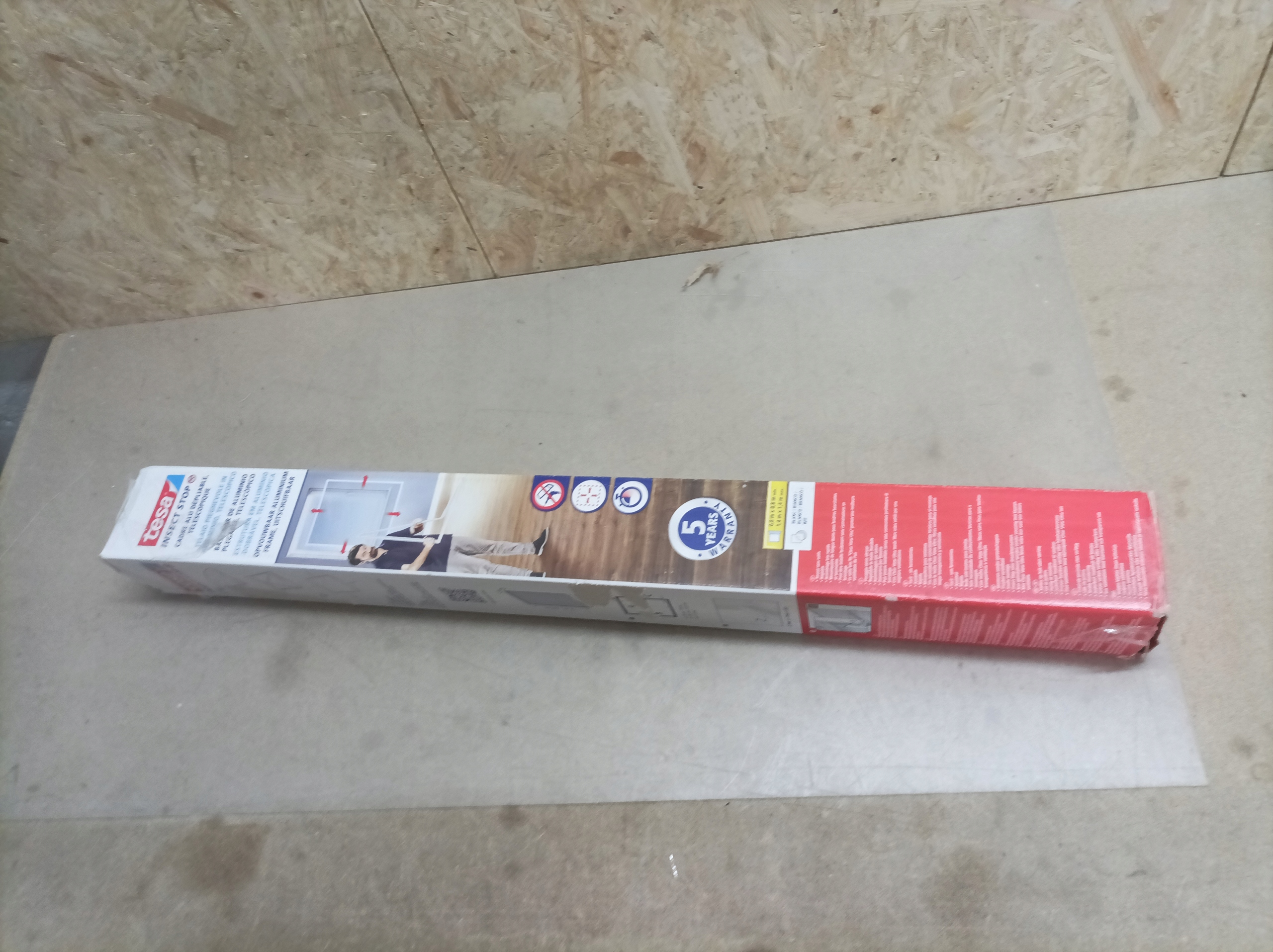 F36 Tesa Insect Stop FALT Regulowana moskitiera okienna 80-140 cm Marka Tesa