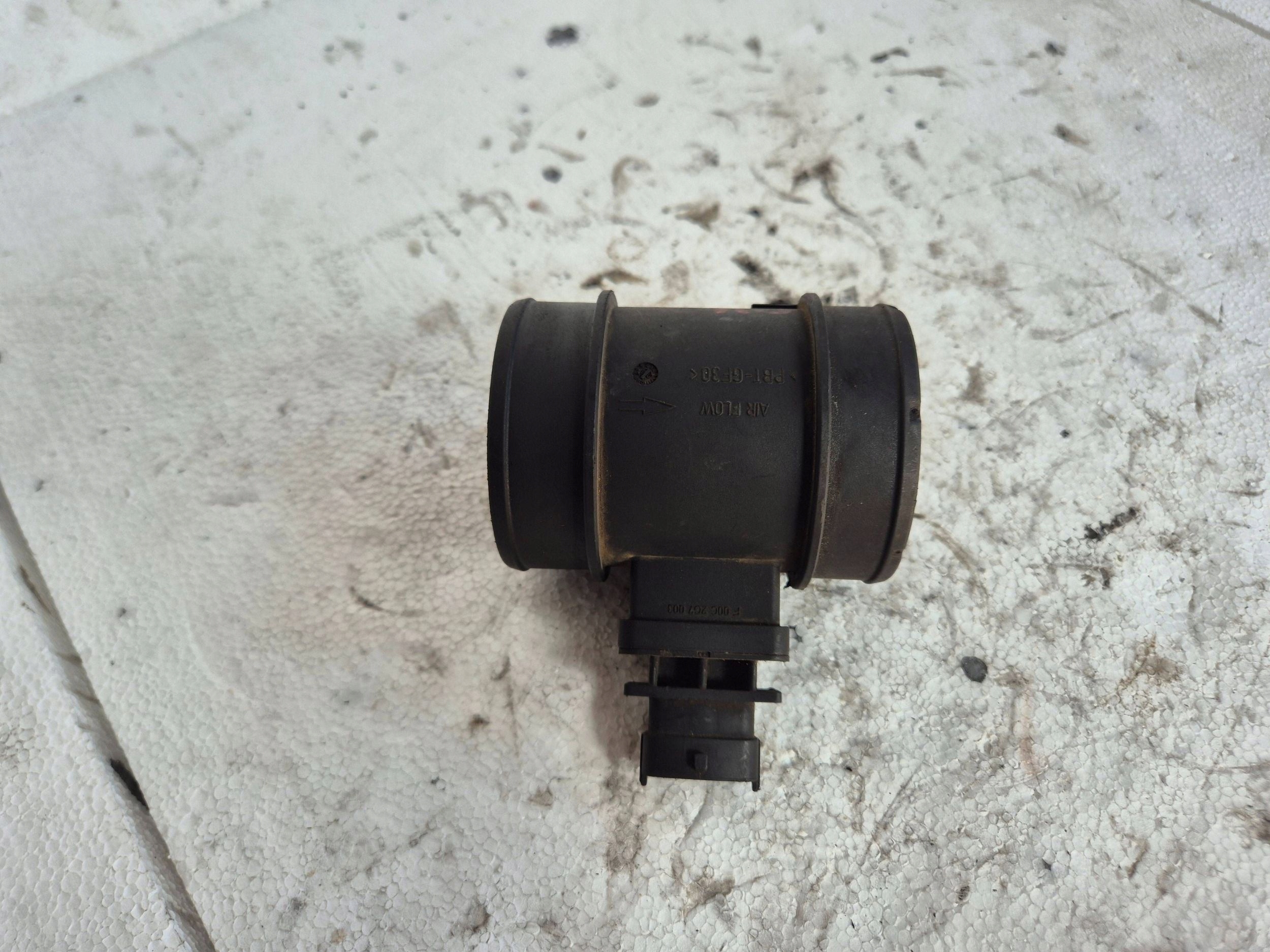 flow meter 0281002618 / 55350048 Opel Vectra C Astra H III 1.9 CDTI