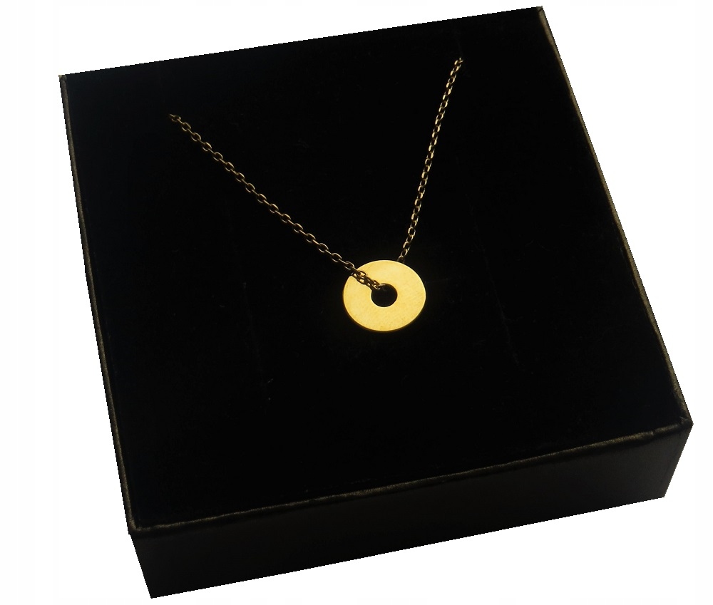 

Naszyjnik blaszka Krążek Obręcz Celebrytka