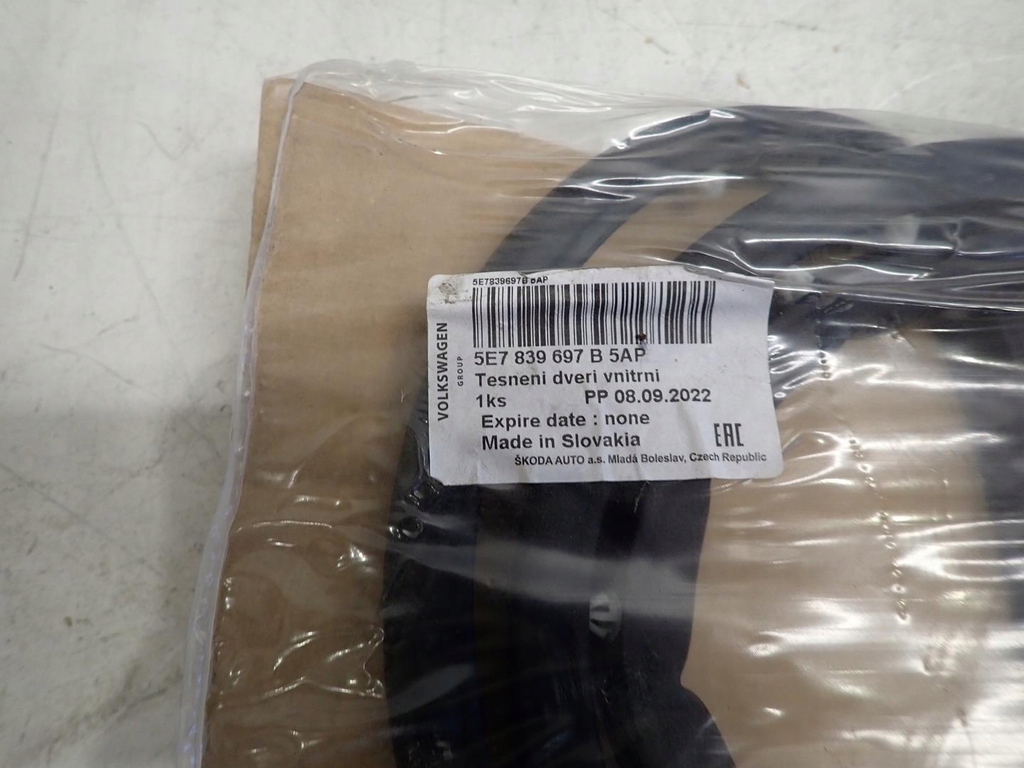 Dichtsatz Tür links heck SKODA OCTAVIA IV 2020- 5E7839697B